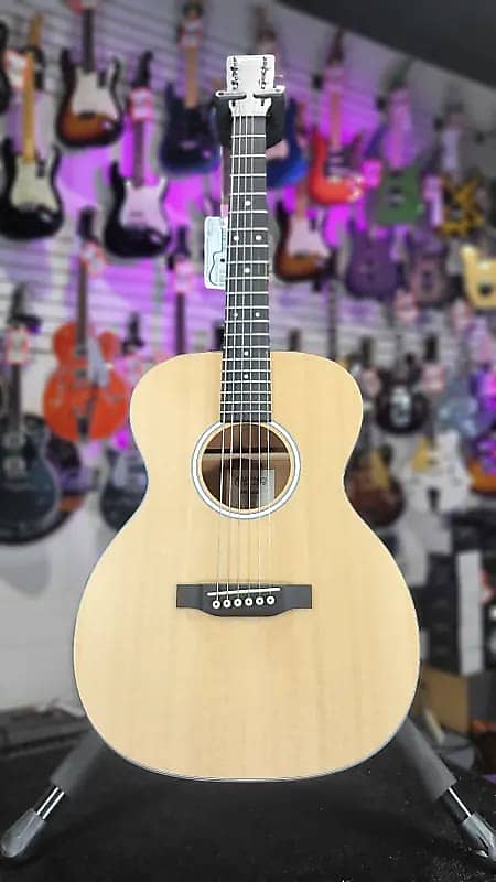 Martin 000Jr-10 Acoustic Guitar - Natural Authorized Dealer *FREE PLEK WITH PURCHASE* 929
