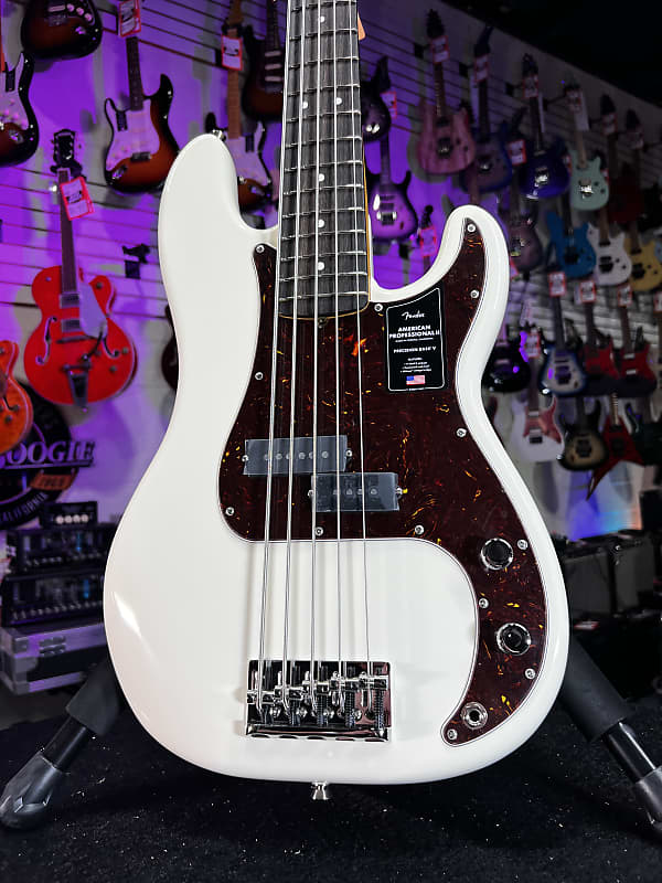 Fender American Professional II Precision Bass V - Olympic White with Rosewood Fingerboard Authorized Dealer Free Shipping! 796 GET PLEK’D!