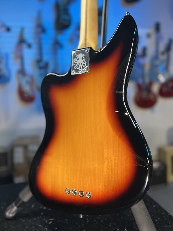 Fender Mark Hoppus Jaguar Bass - 3-color Sunburst with Rosewood Fingerboard, Gig Bag, Free Plek, IN STOCK, Limited 610