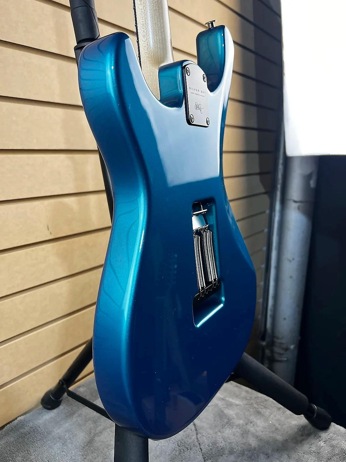 Silver Sky Electric Guitar - Dodgem Blue #727
