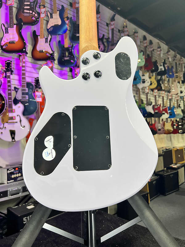 EVH Wolfgang Standard Electric Guitar - Battleship Gray Auth Deal Free Ship! 843 *FREE PLEK WITH PURCHASE*