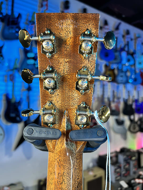 Martin 000-42 Modern Deluxe Left-Handed Acoustic Guitar - Natural Handed Authorized Dealer Free Ship! Get Plek’d! 477