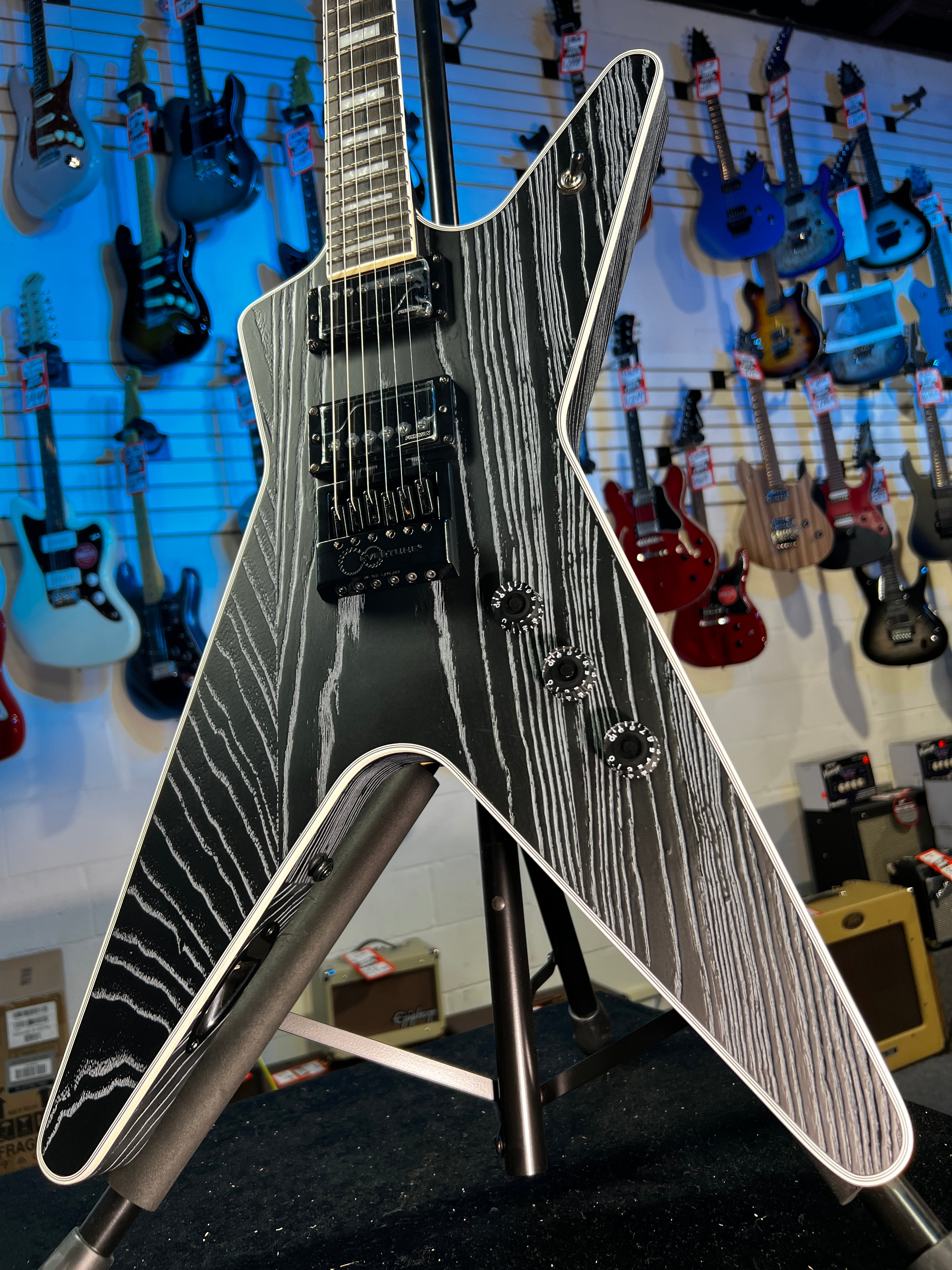 Dean Custom Run #16 ML Sandblasted Grey GET PLEK'D! 66/100