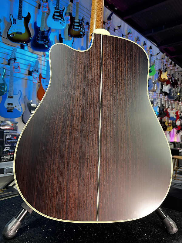 Takamine JGB7C Garth Brooks Signature - Natural GET PLEK'D! 544