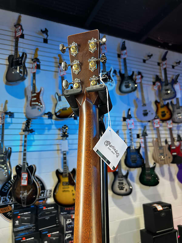 Mint Martin HD-28 Left-Handed Acoustic Guitar - Natural GET PLEK'D! 297