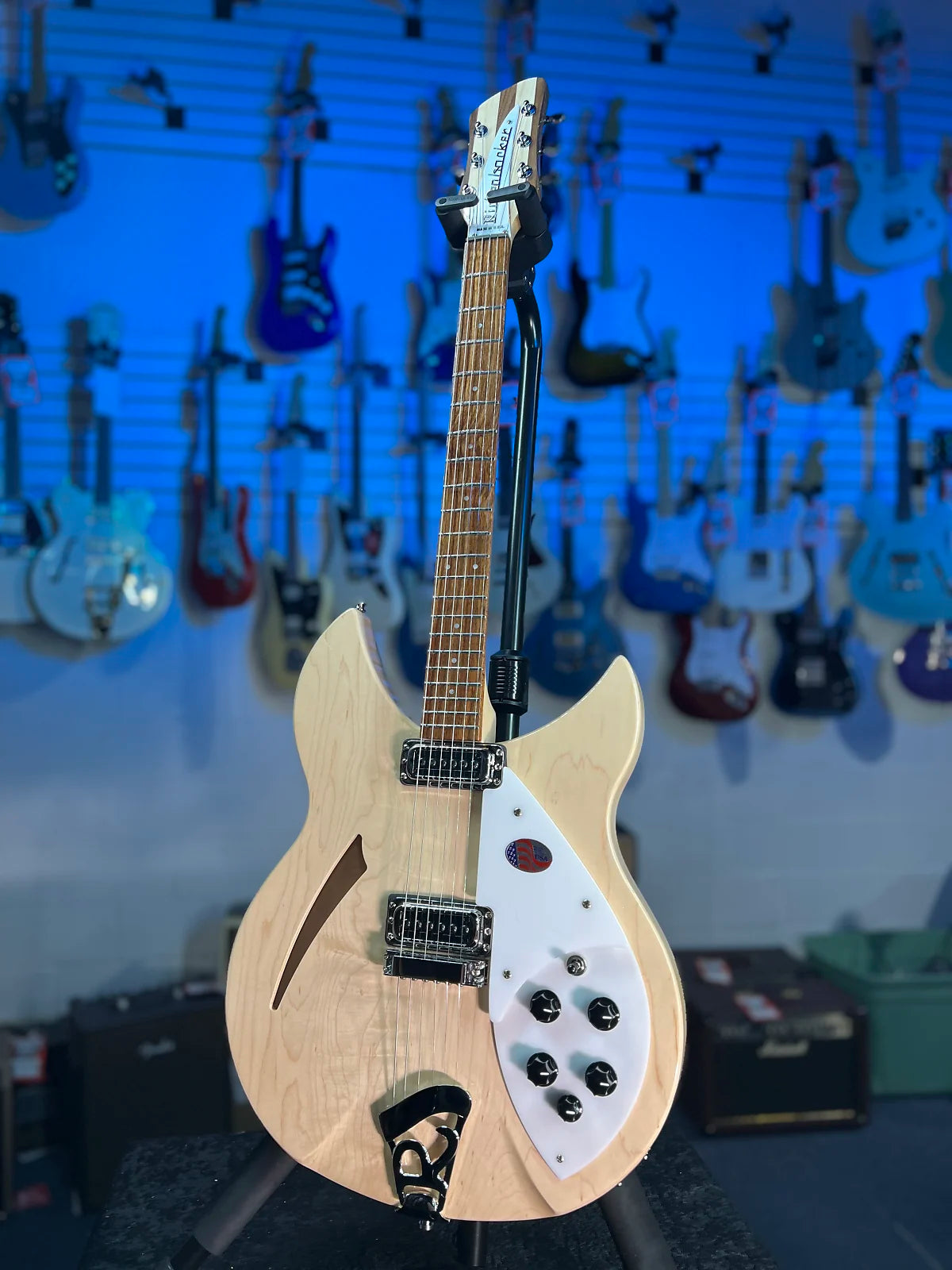 New 2025 Rickenbacker 330 Guitar - Mapleglo, with Rickenbacker Case, 330MG 736