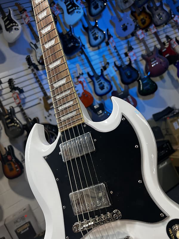 Epiphone SG Standard Electric Guitar - Alpine White Auth Dealer! 850 GET PLEK’D!