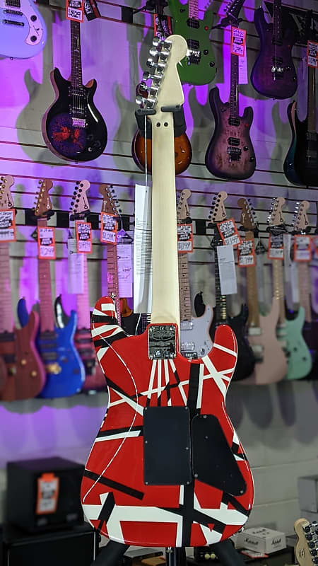 EVH Striped Series Left-Handed - Red w/ Black Stripes *FREE PLEK WITH PURCHASE* 709