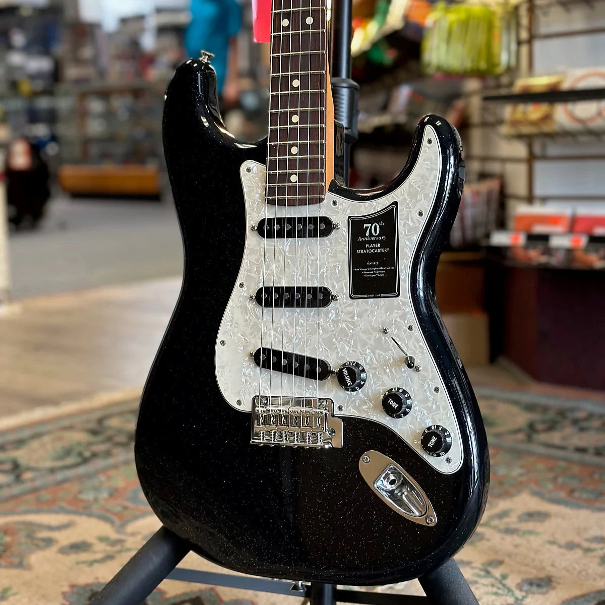 ギター 70th Anniversary Player Stratocaster Amazon.com: Fender 70th Anniversary Player Stratocaster with