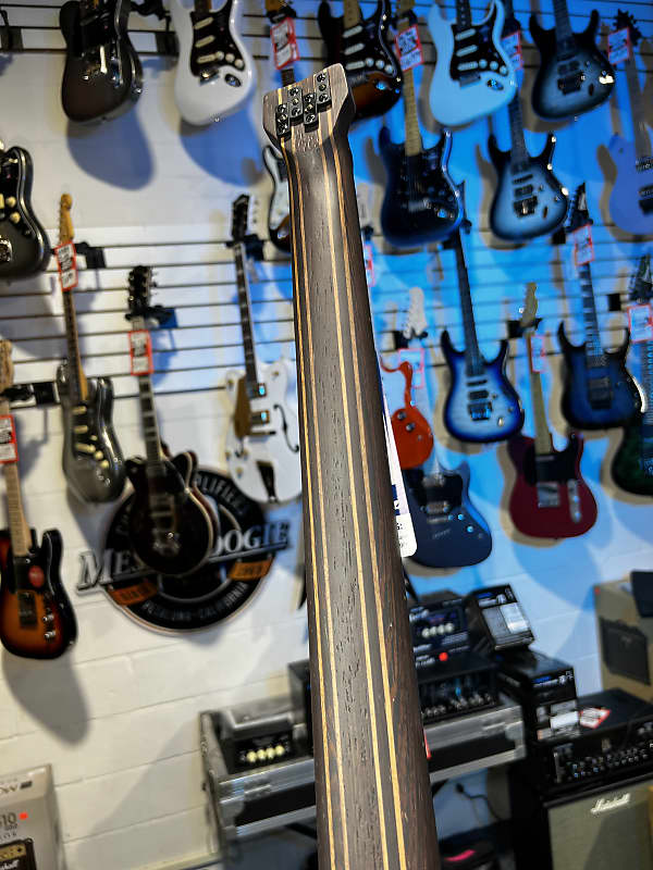 Ibanez EHB Ergonomic Headless Cosmic Blue Starburst Flat Auth Dealer Free Ship! 778 GET PLEK’D!