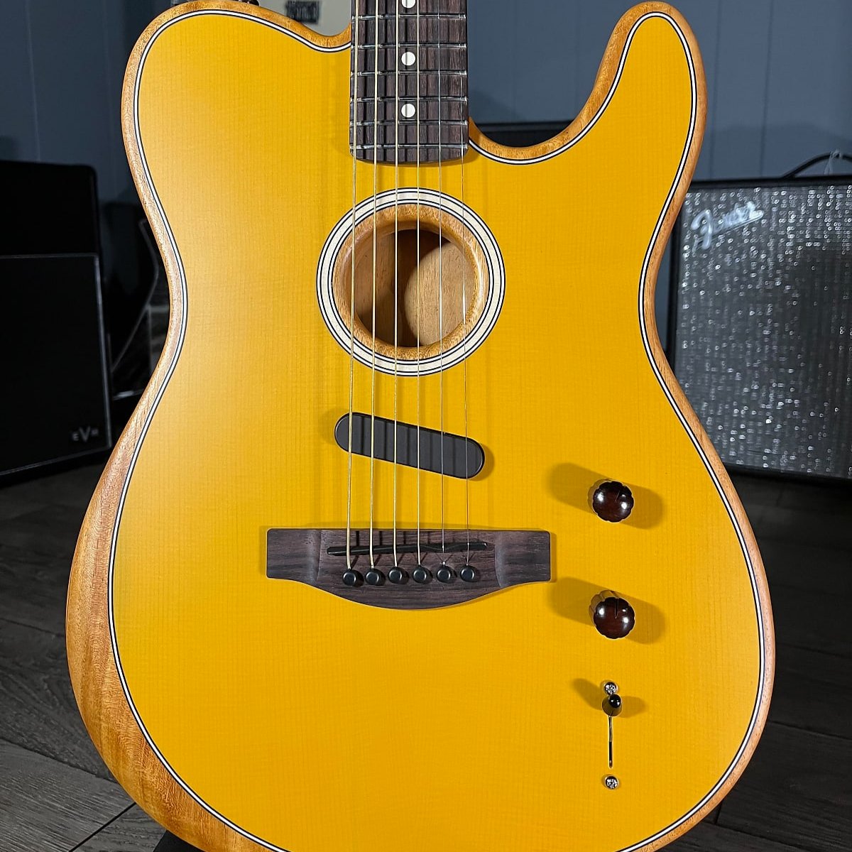 Acoustasonic Player Tele - Butterscotch Blonde #885