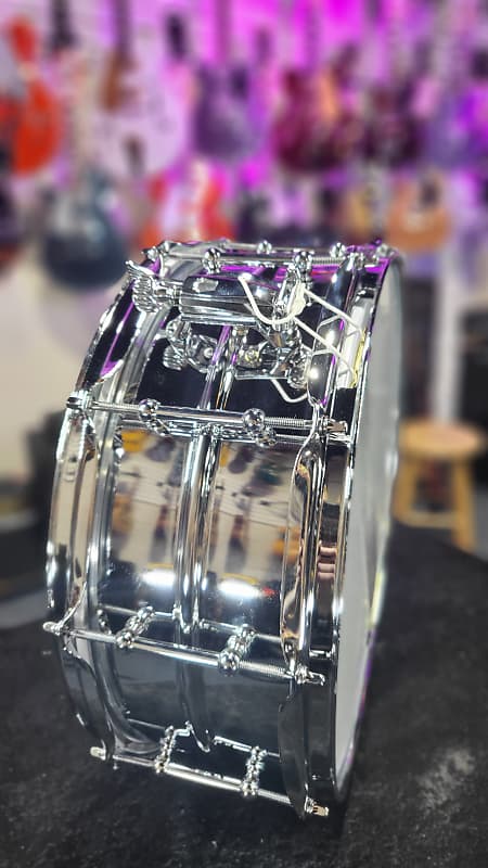 Ludwig Supralite Snare Drum - 5.5 x 14 inch Authorized Dealer Free Shipping!