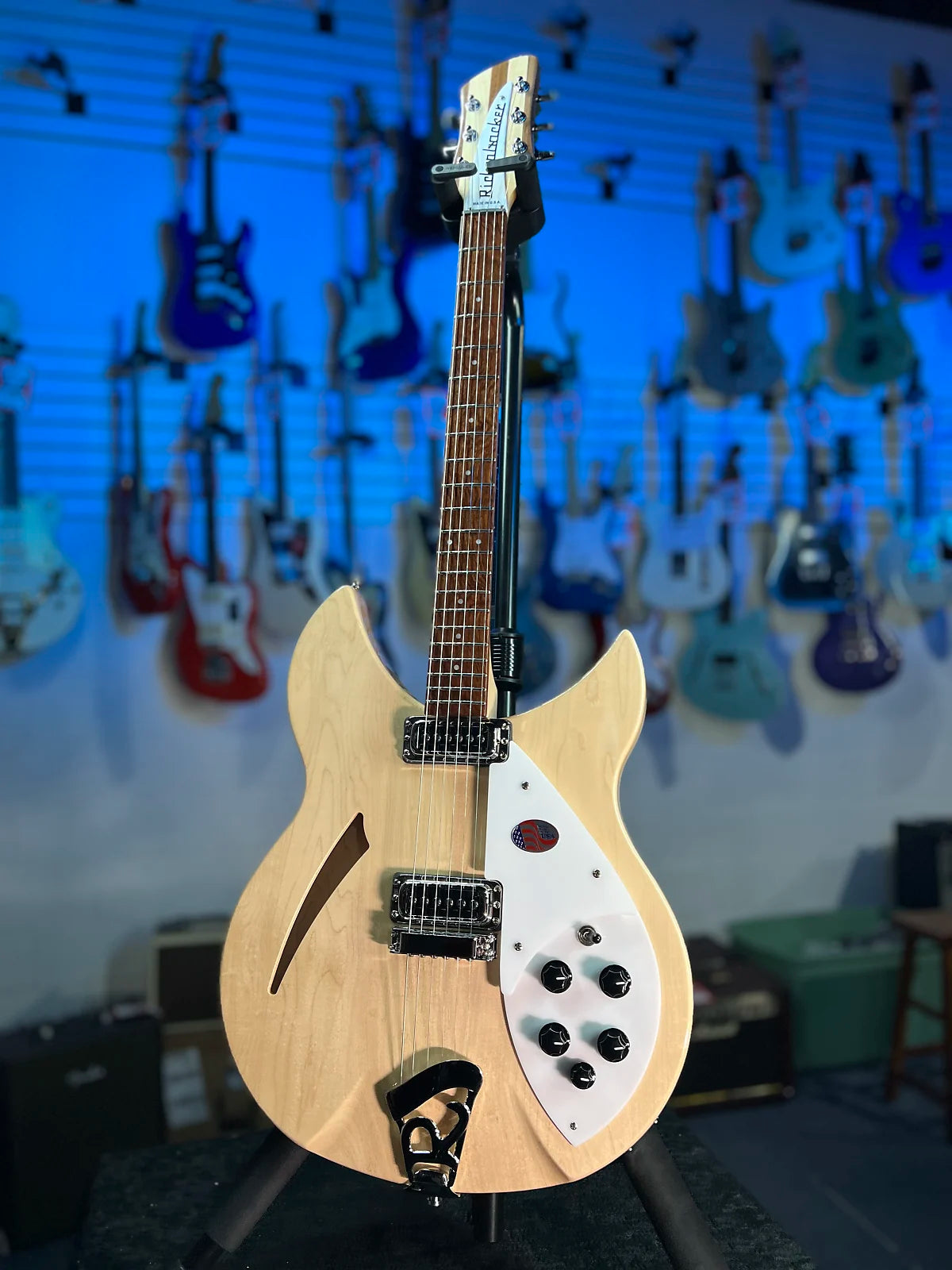 New 2024 Rickenbacker 330 Guitar - Mapleglo, with Rickenbacker Case, 330MG 732