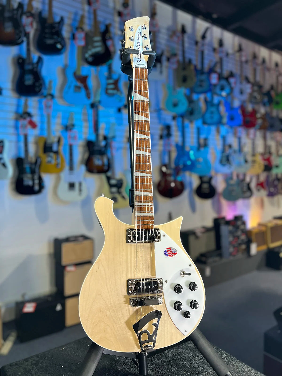 New Rickenbacker 620 Mapleglo Electric Guitar wOHSC Auth Dealer Free Ship 620MG 772