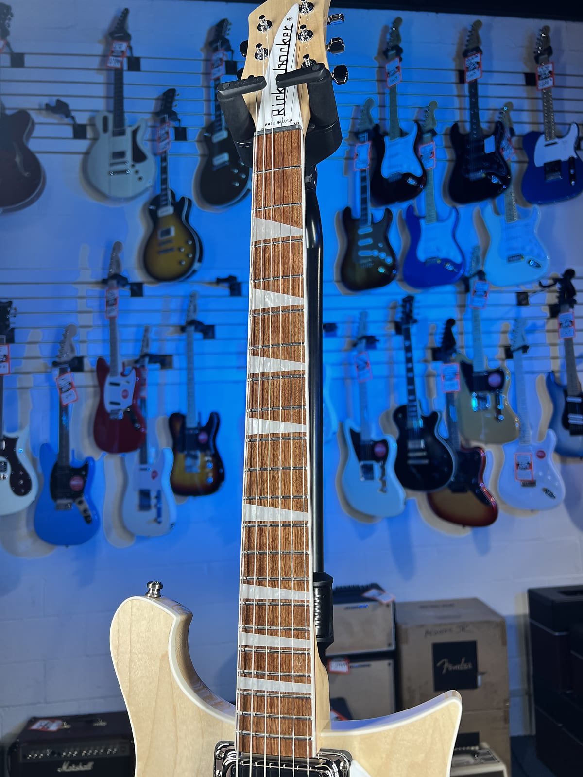 New Rickenbacker 620 Mapleglo Electric Guitar w Ric Case,  620MG 793