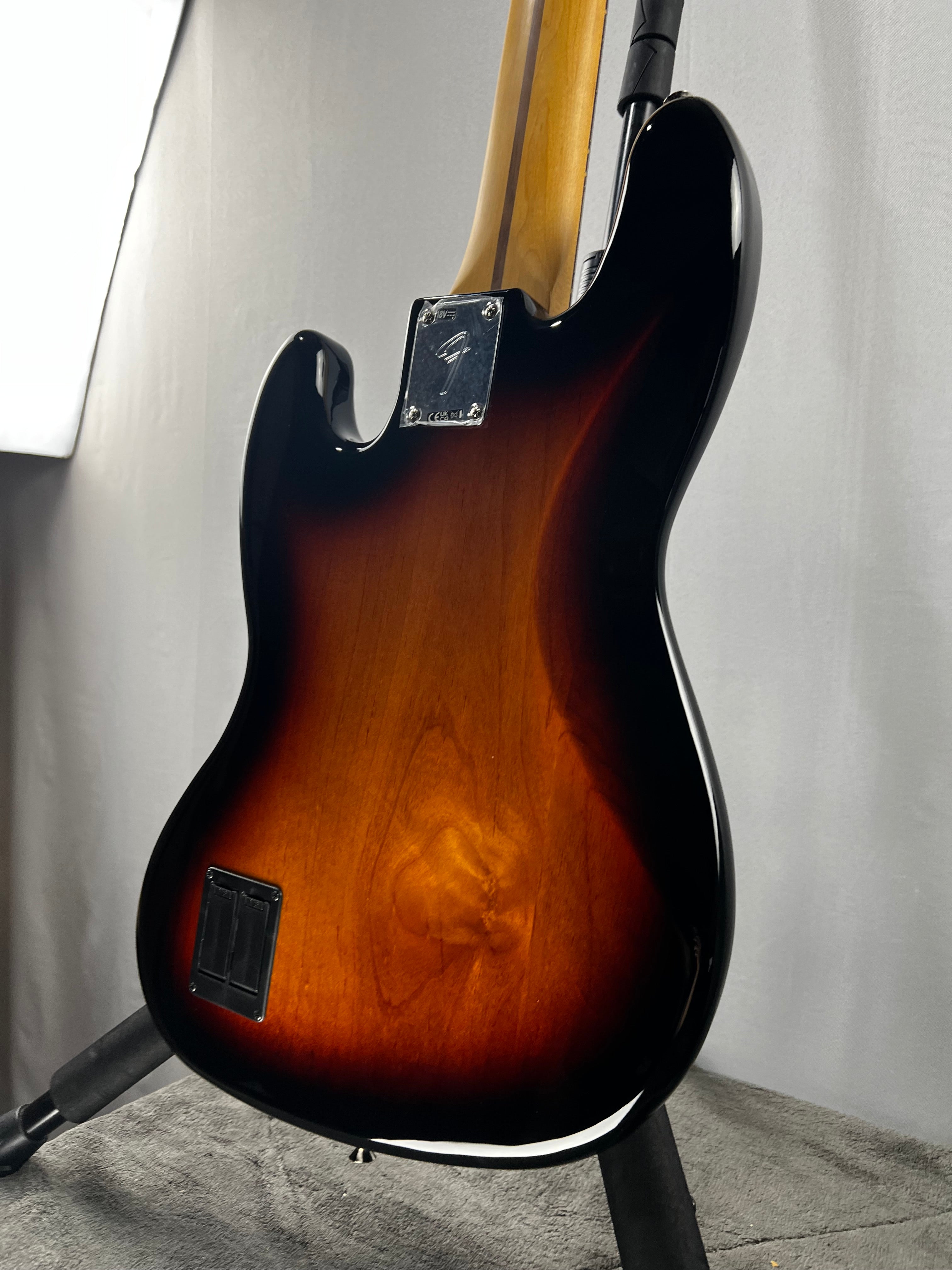 Player II Modified Active Jazz Bass V - 3-tone Sunburst, Rosewood Fingerboard #233