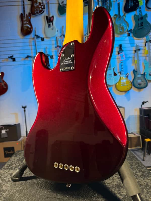 Fender American Professional Jazz Bass V - Oxblood, Maple Fingerboard