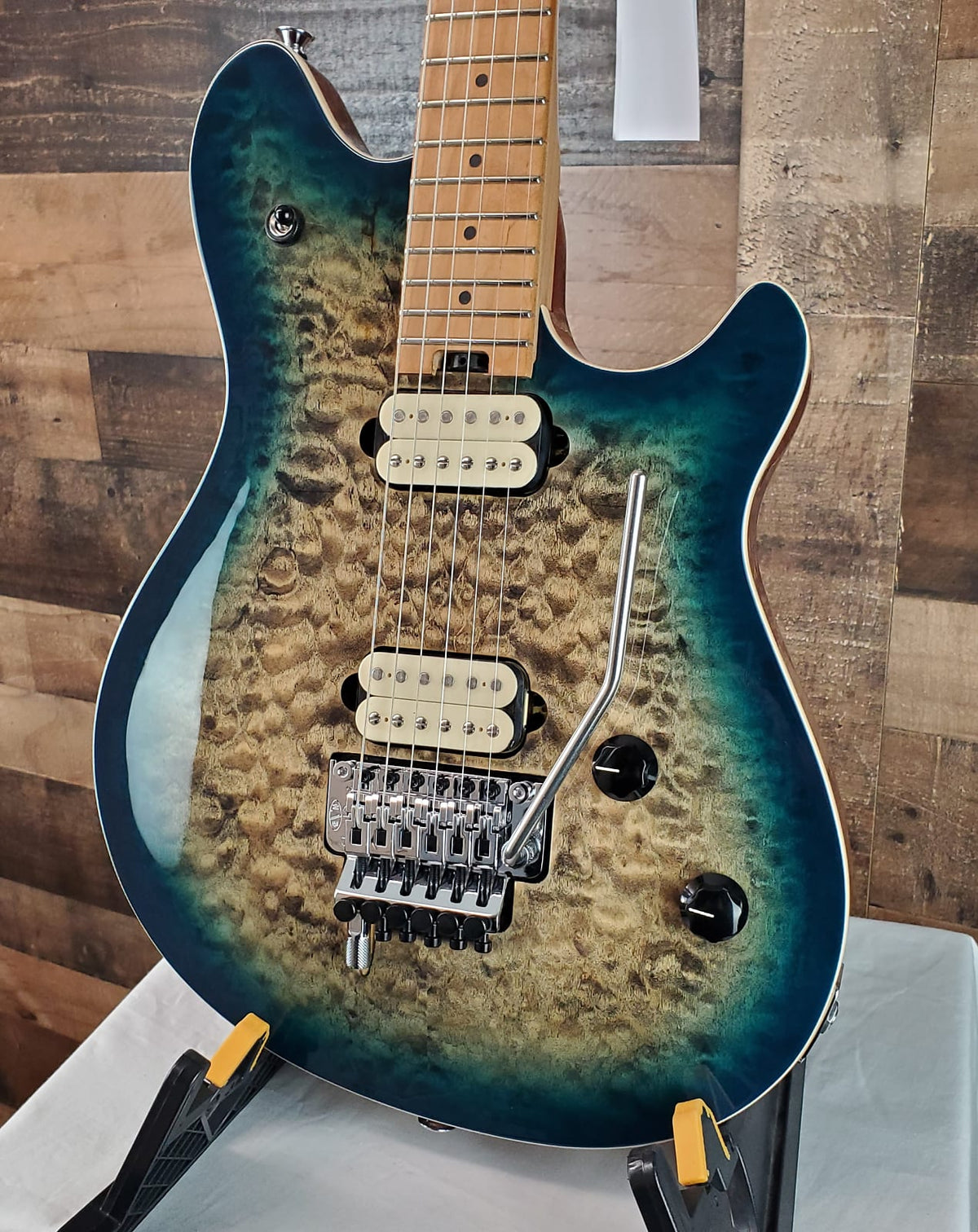 EVH Wolfgang Special QM, Indigo Burst