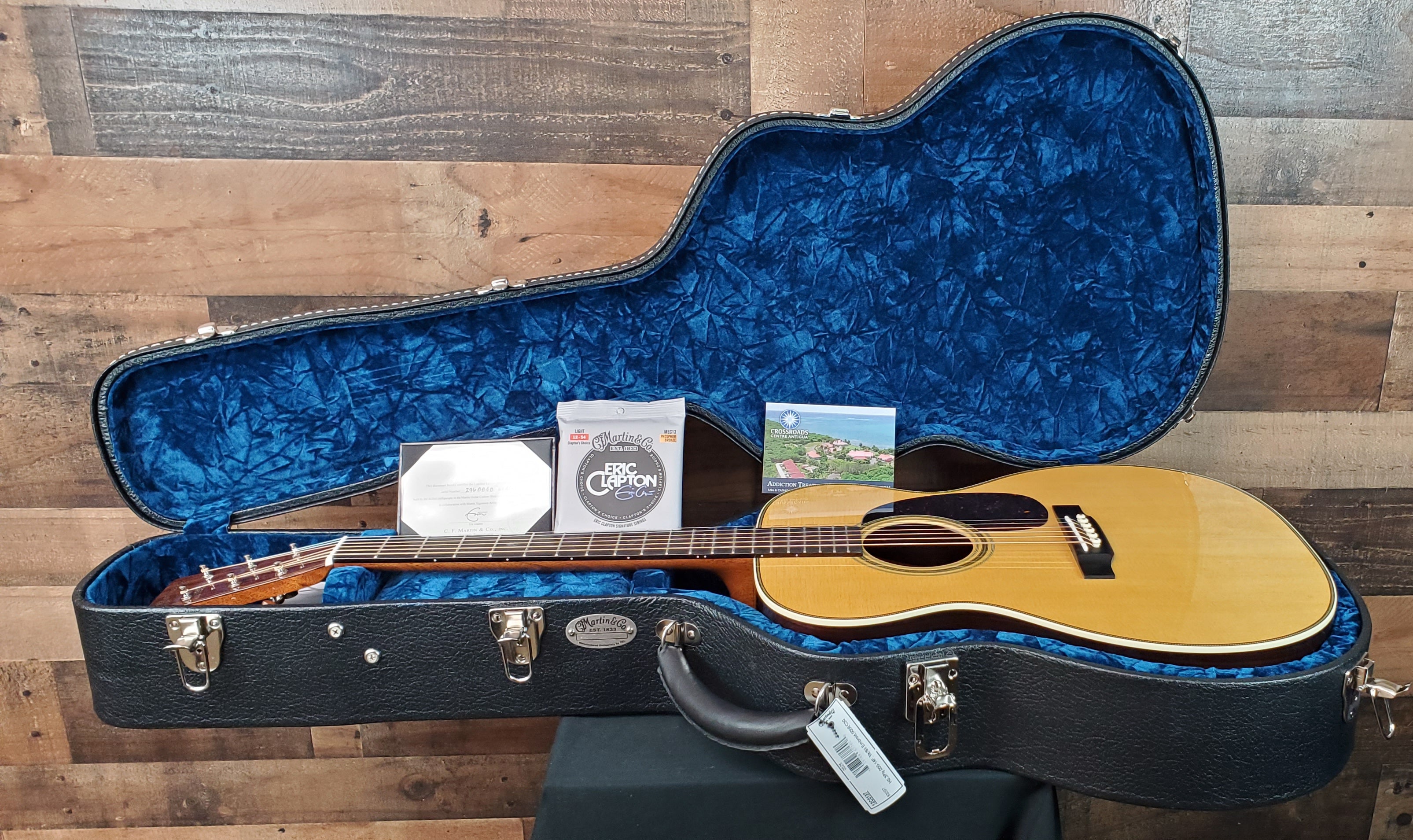 Martin 000-EC Eric Clapton 30th Anniversary Acoustic Guitar - Antique Toner, 848