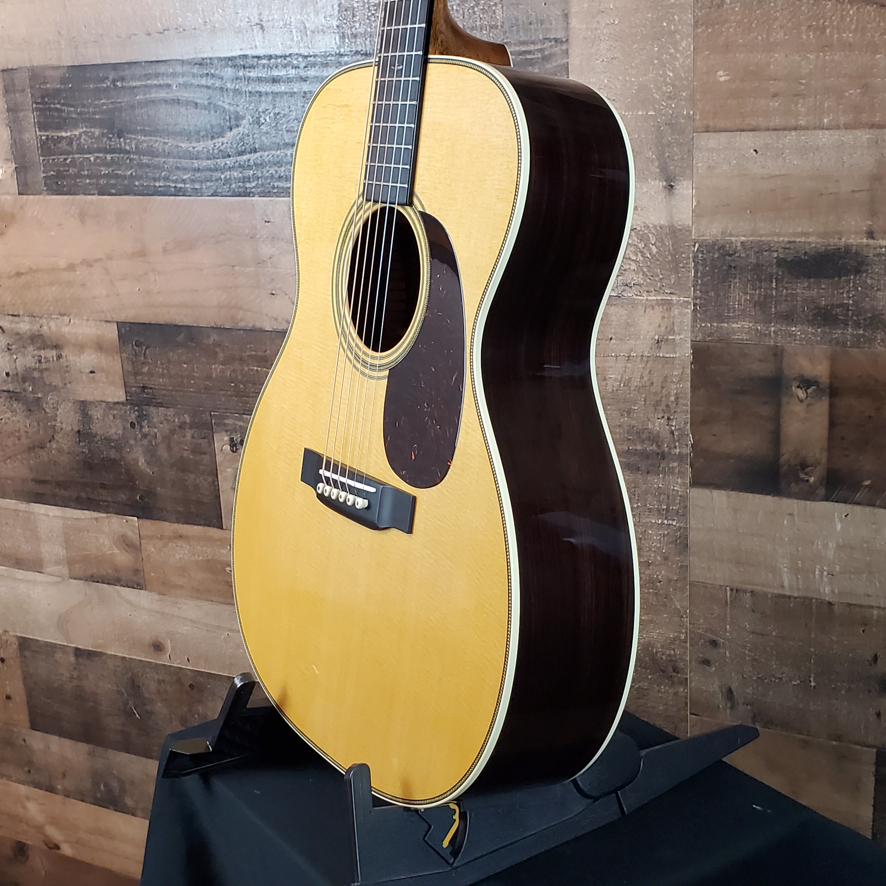 Martin 000-EC Eric Clapton 30th Anniversary Acoustic Guitar - Antique Toner, 848