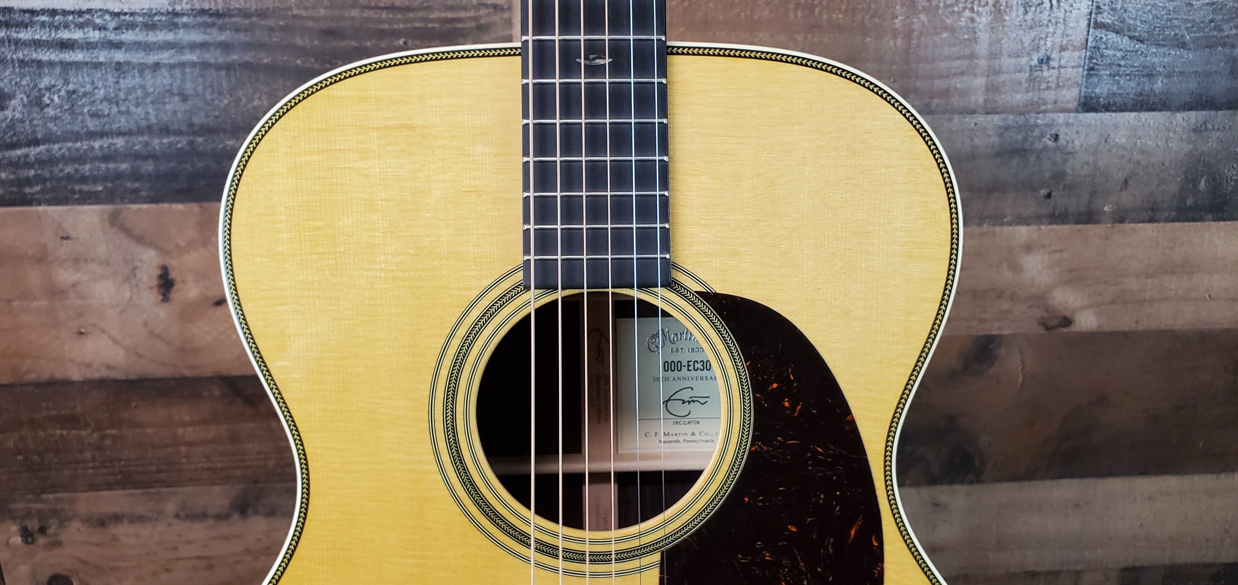 Martin 000-EC Eric Clapton 30th Anniversary Acoustic Guitar - Antique Toner, 848