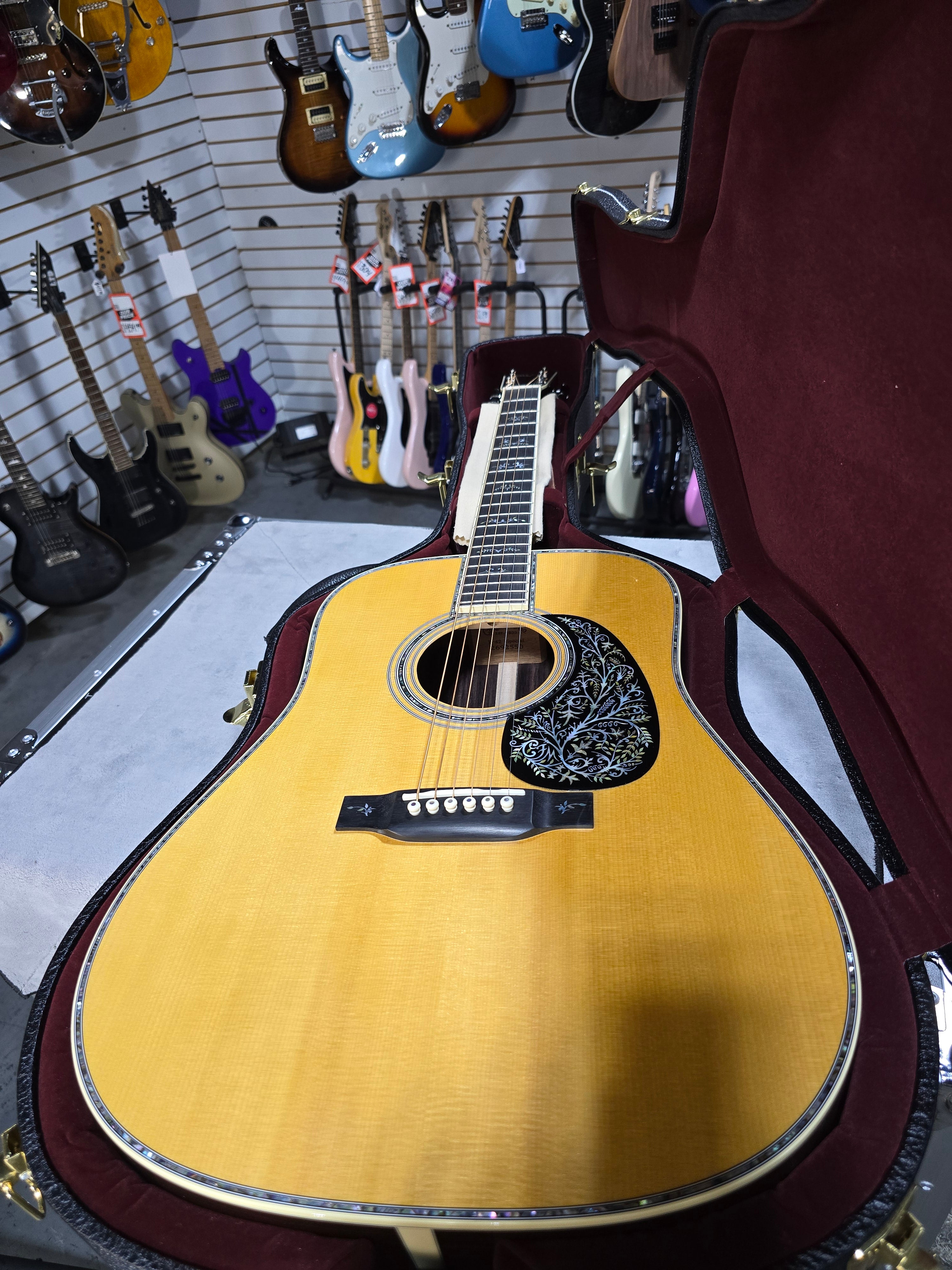 Martin D-42 Special Acoustic Guitar - Natural - OHSC