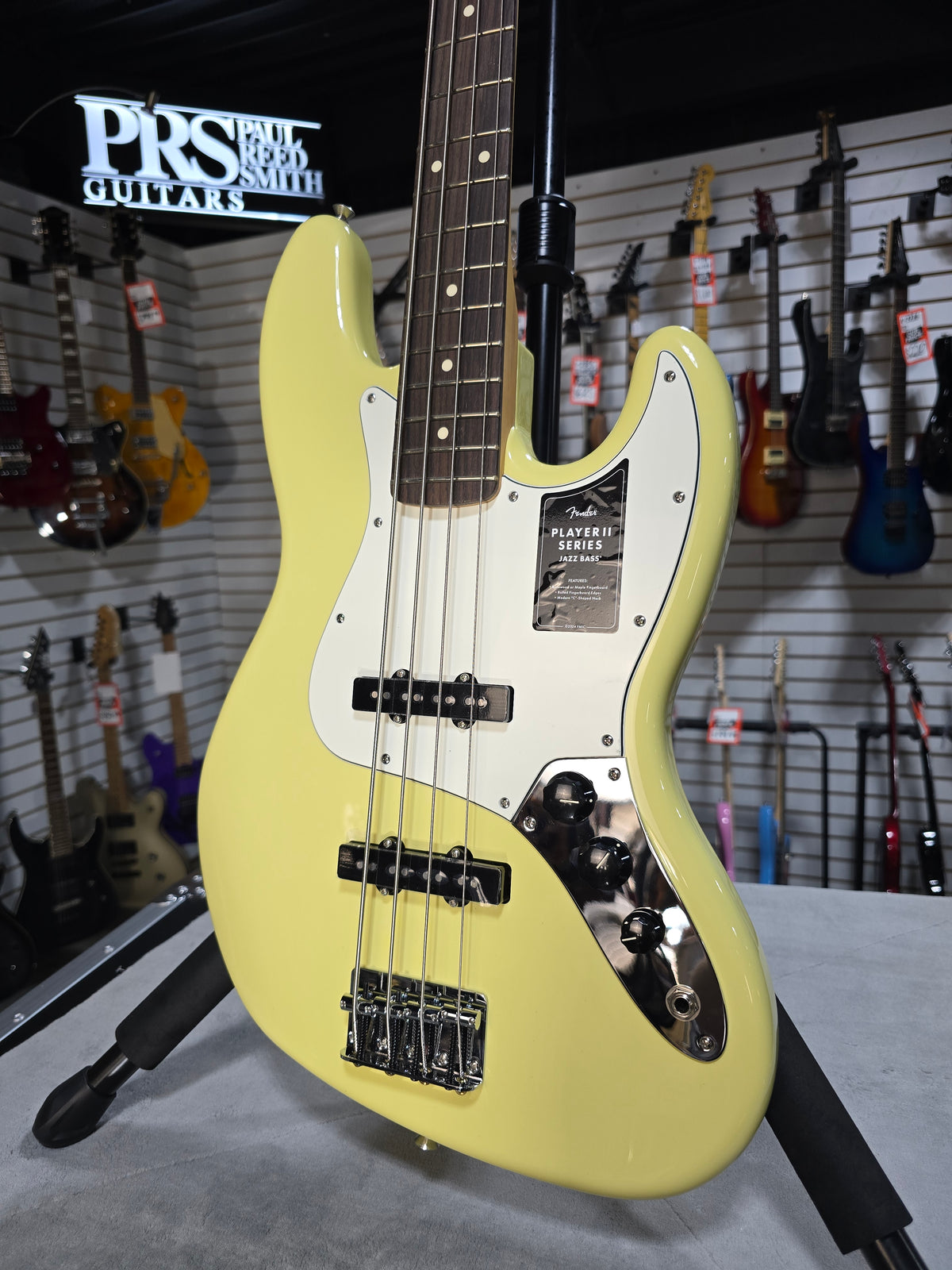 Fender Player II Jazz Bass Hialeah Yellow