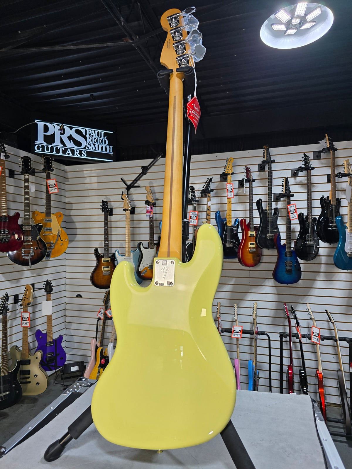 Fender Player II Jazz Bass Hialeah Yellow