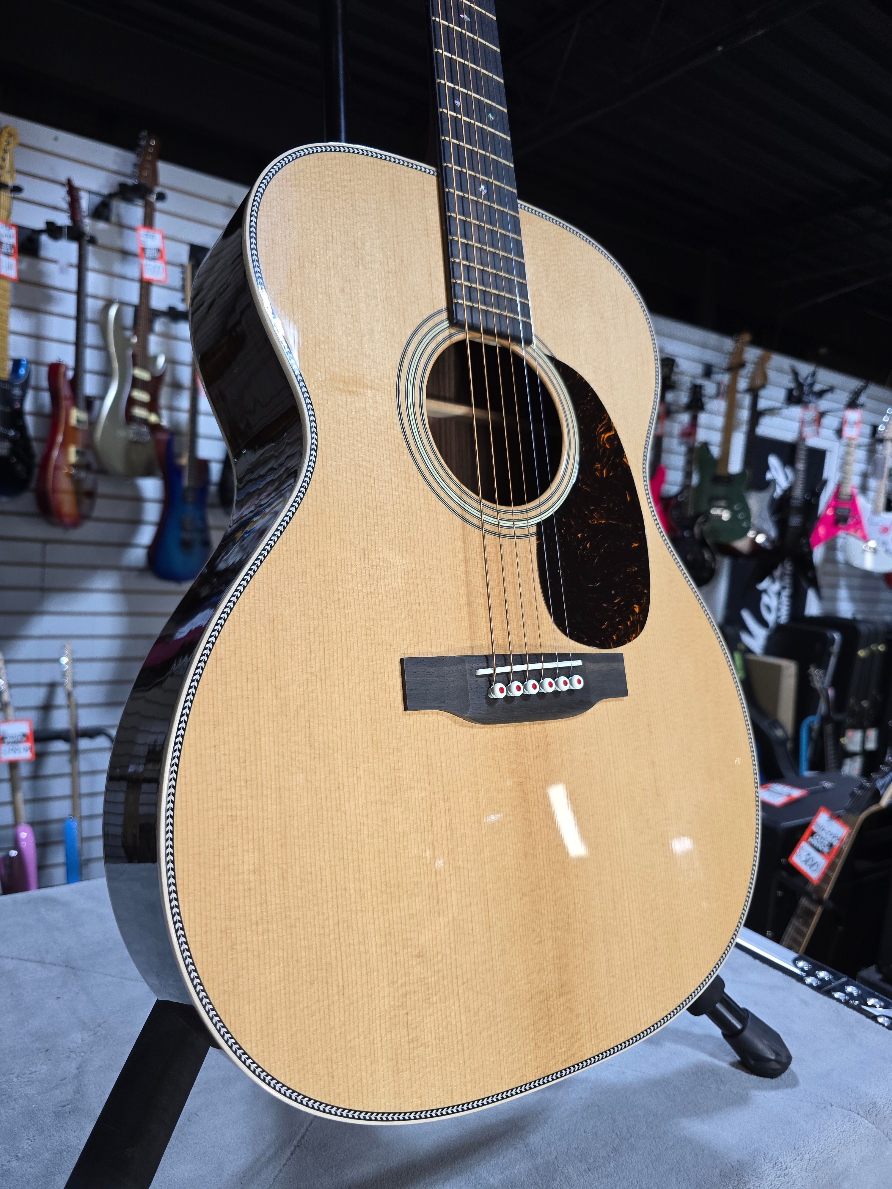 000-28 Modern Deluxe Acoustic Guitar - Natural #450 GET PLEK'D!