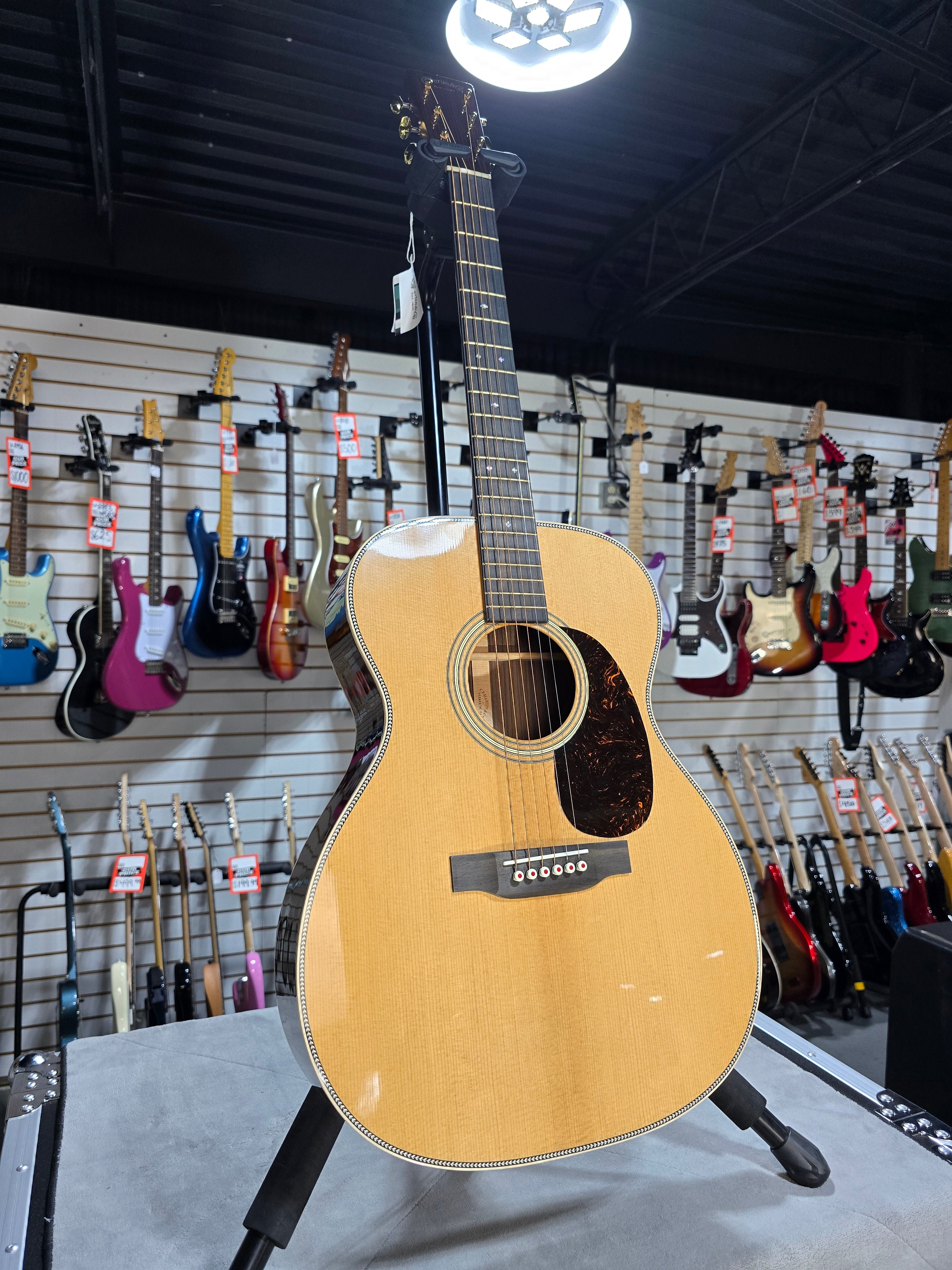 Martin 000-28 Modern Deluxe Natural
