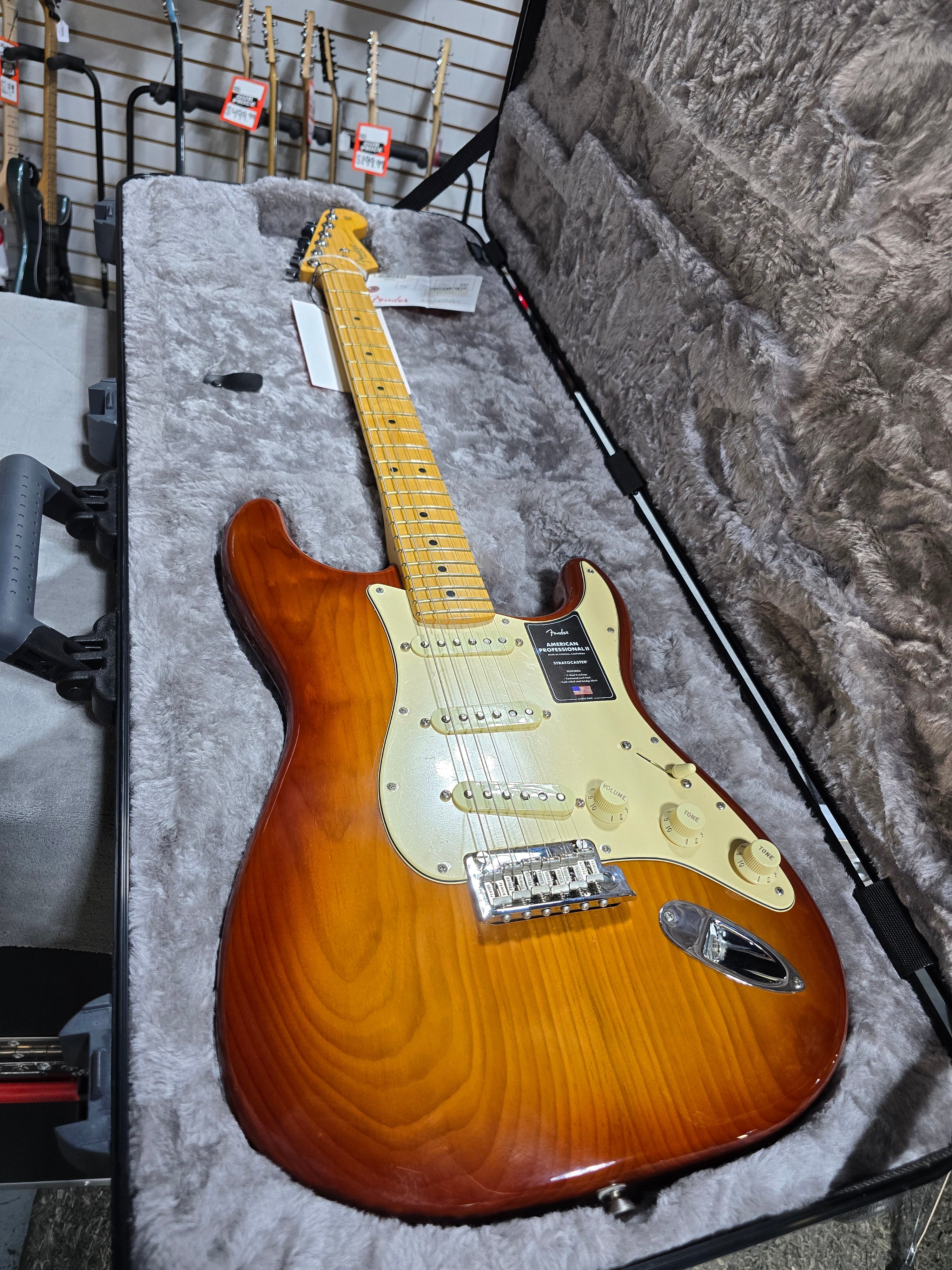 American Professional II Stratocaster - Sienna Sunburst w/Maple Fretboard #301 GET PLEK'D!