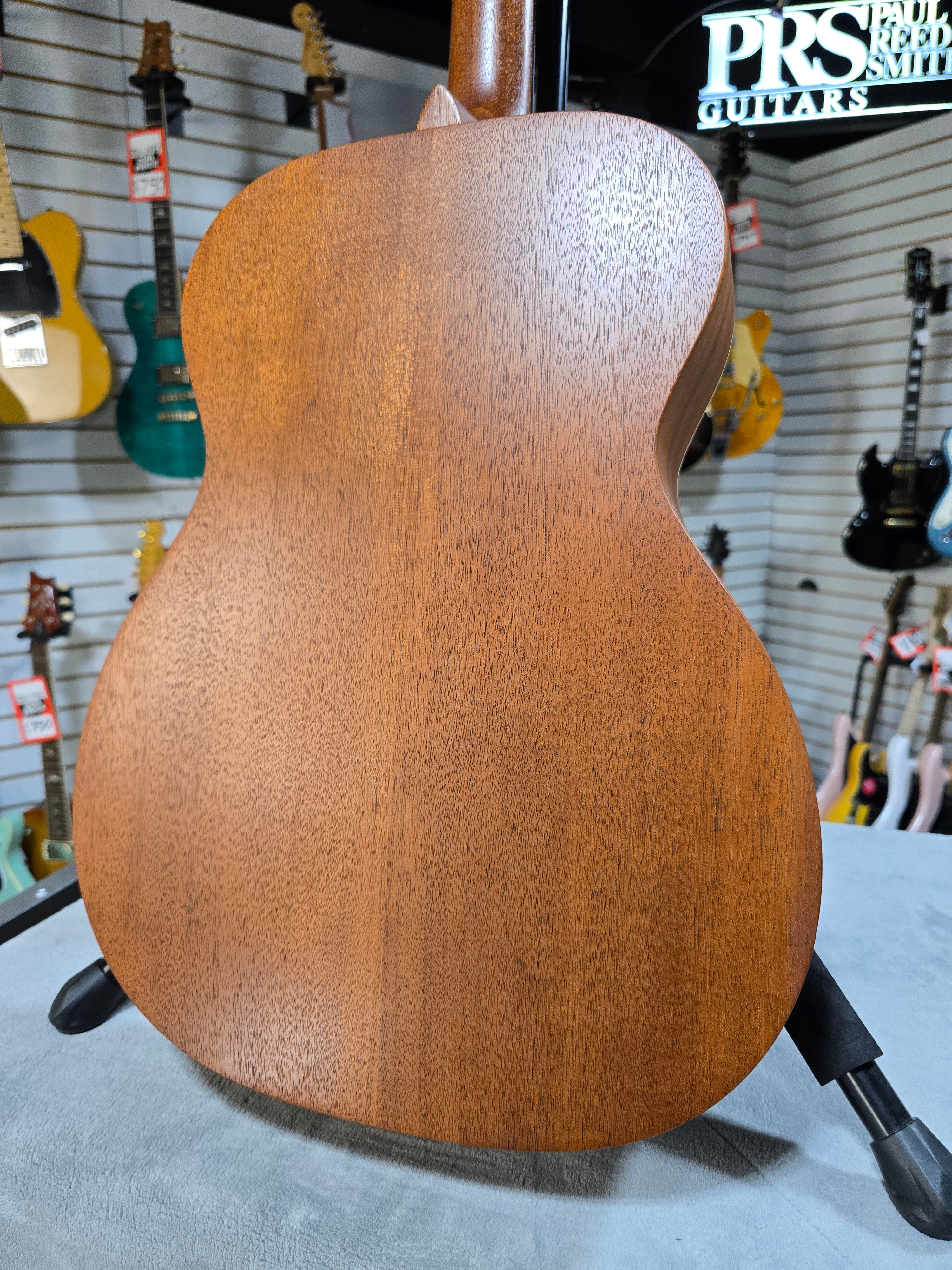 Martin 000-17L Acoustic Guitar - Whiskey Sunset Burst w/Gig Bag & PLEK*D #634