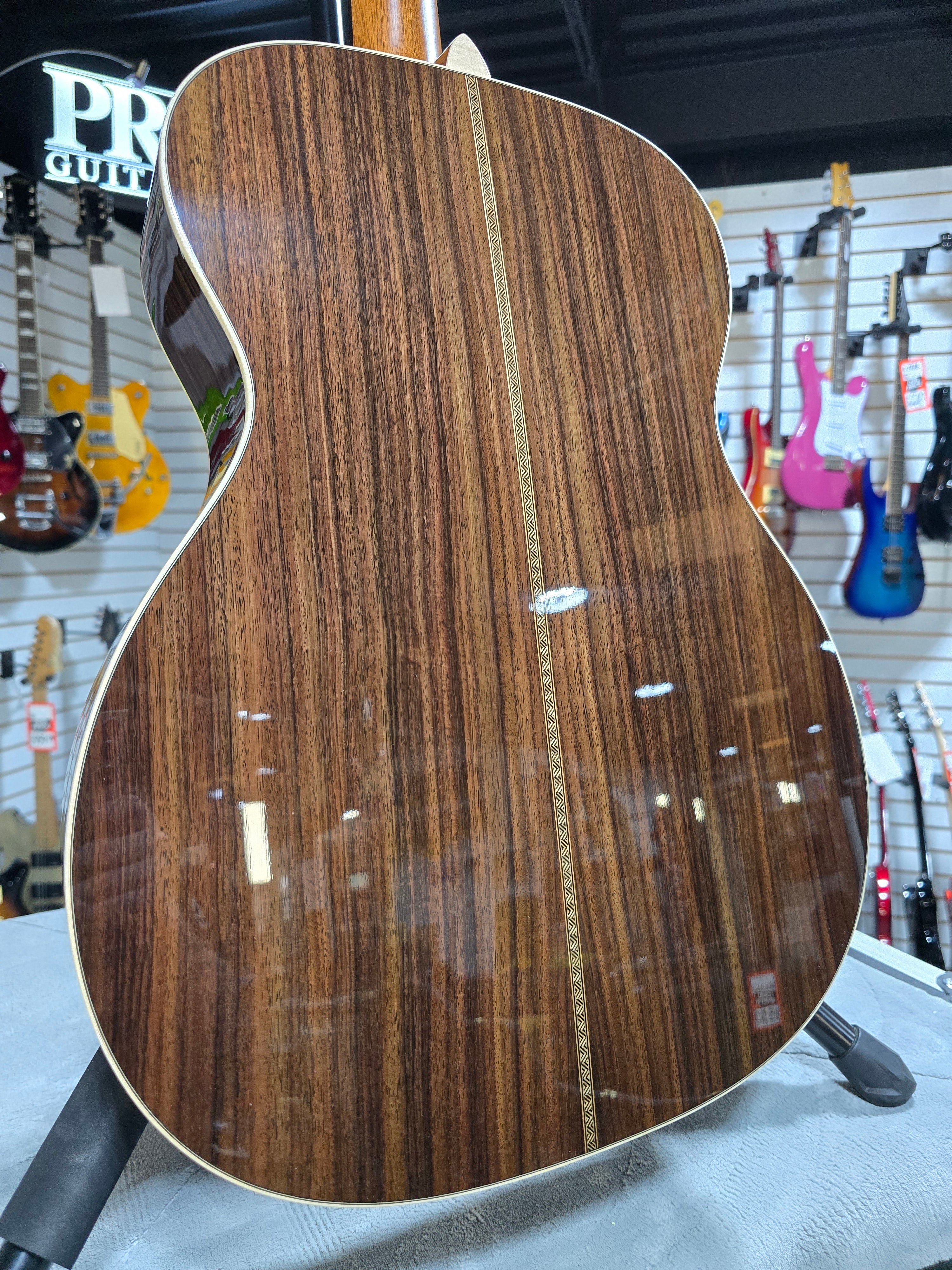 Martin OM-28 Modern Deluxe Left Handed Acoustic Guitar - Natural (2025) w/OHSC & PLEK*D #723