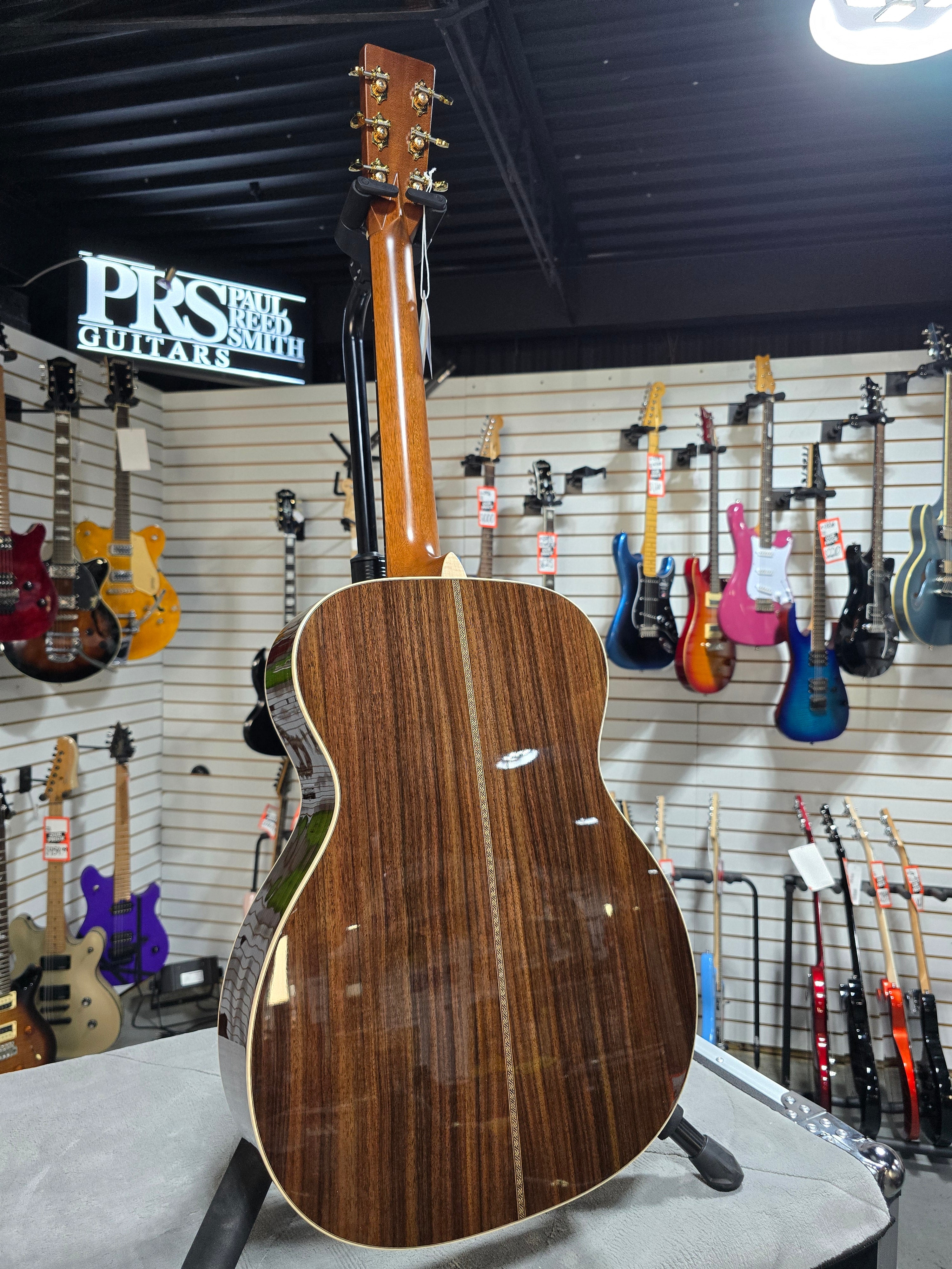 Martin OM-28 Modern Deluxe Left Handed Acoustic Guitar - Natural (2025) w/OHSC & PLEK*D #723