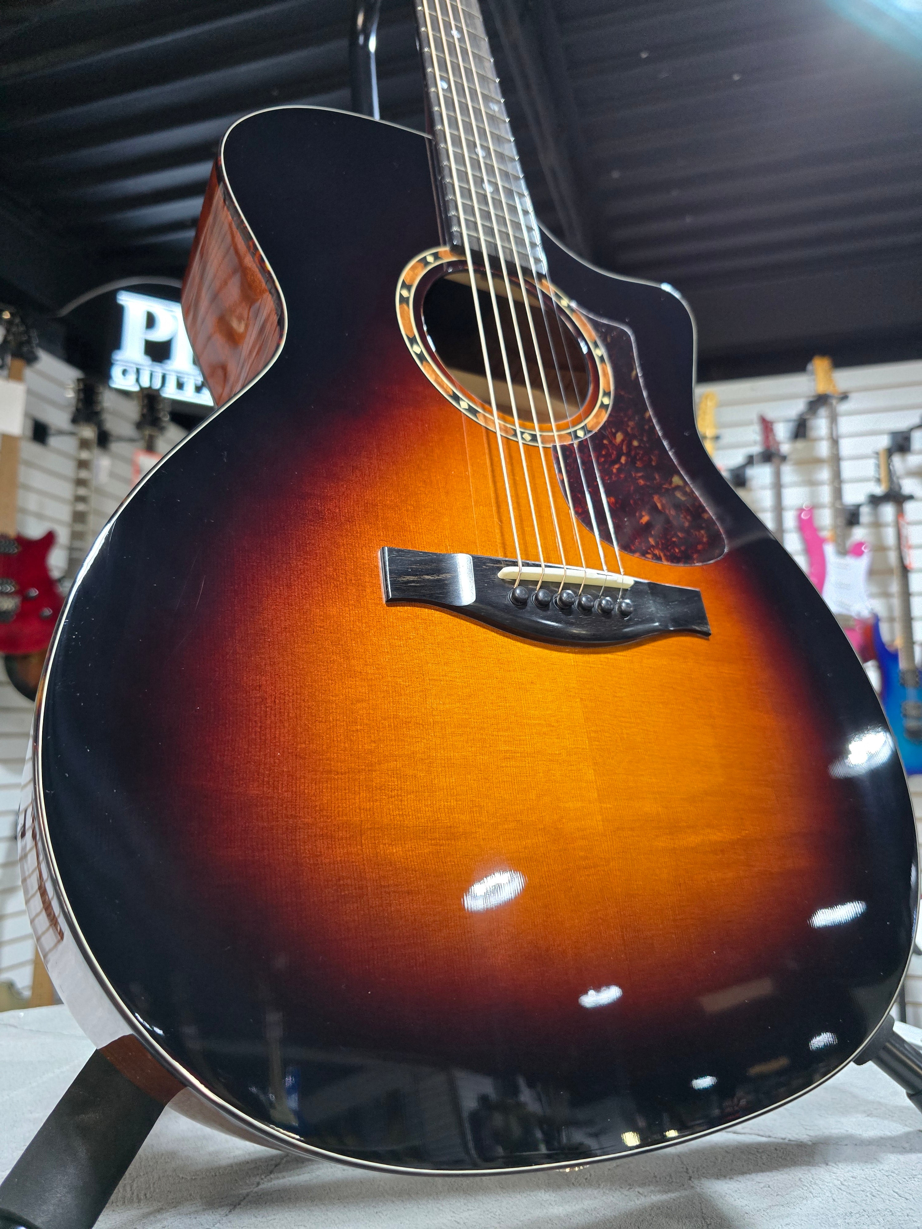Eastman AC122-2CE Acoustic Electric Guitar - Sunburst w/Gig Bag & PLEK*D #899