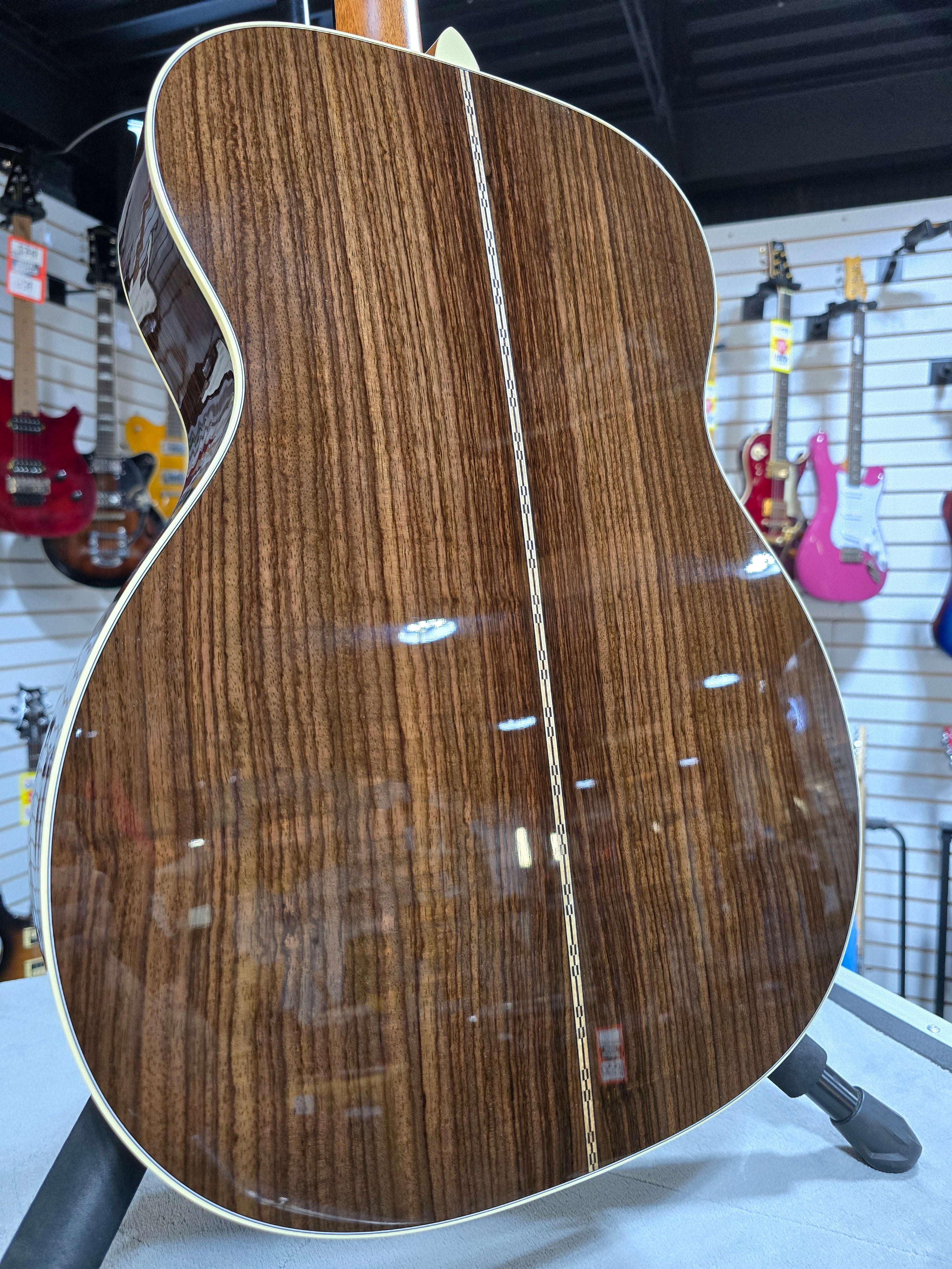 Martin (2025) 000-28 Left Handed Acoustic Guitar - Natural W/ OHSC & PLEK*D #199