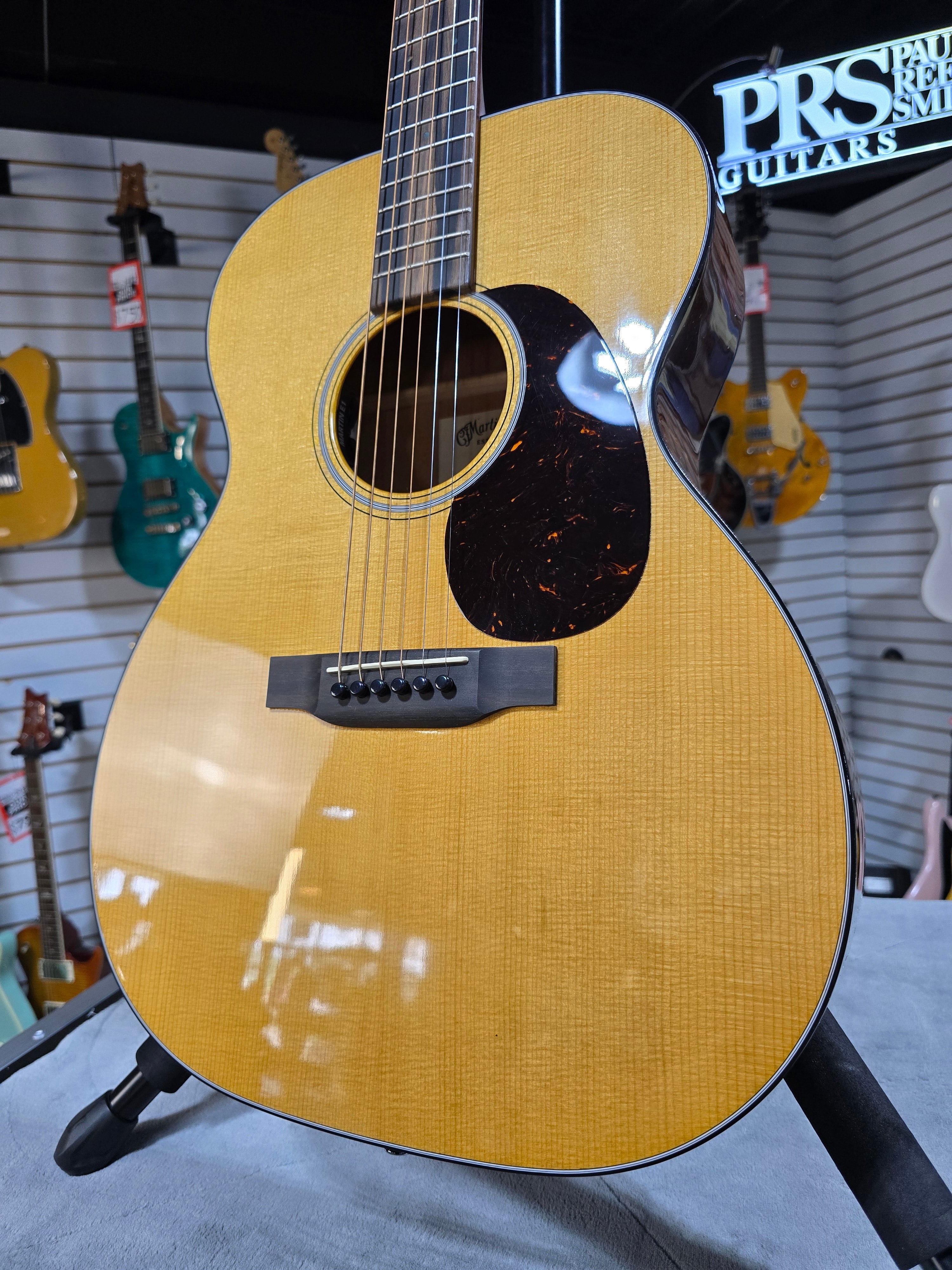 Martin 000E Retro Plus Mahogany Road Series Acoustic-electric Guitar - Natural Aging Toner w/ OHSC & PLEK*D #870