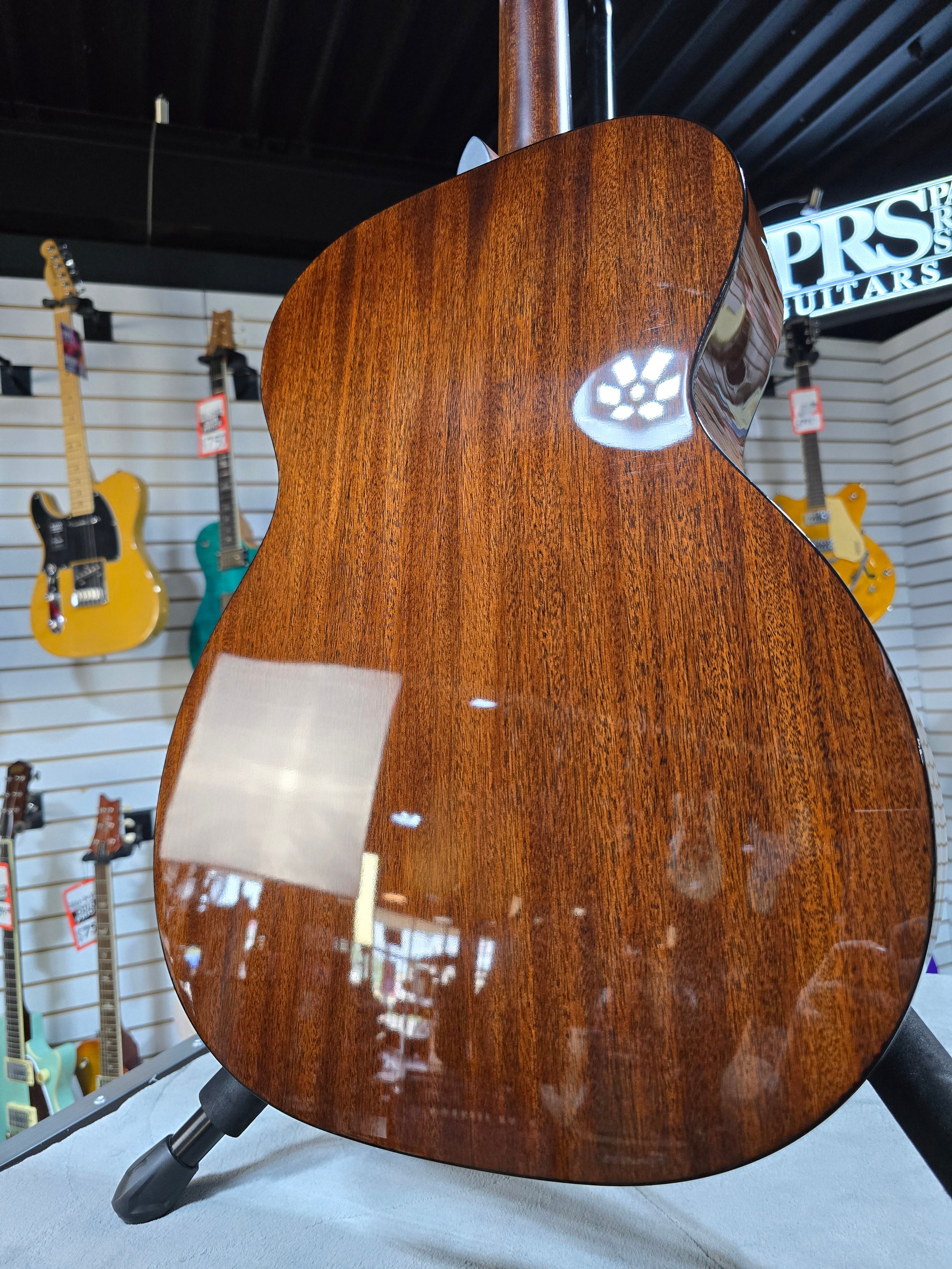 Martin 000E Retro Plus Mahogany Road Series Acoustic-electric Guitar - Natural Aging Toner w/ OHSC & PLEK*D #870