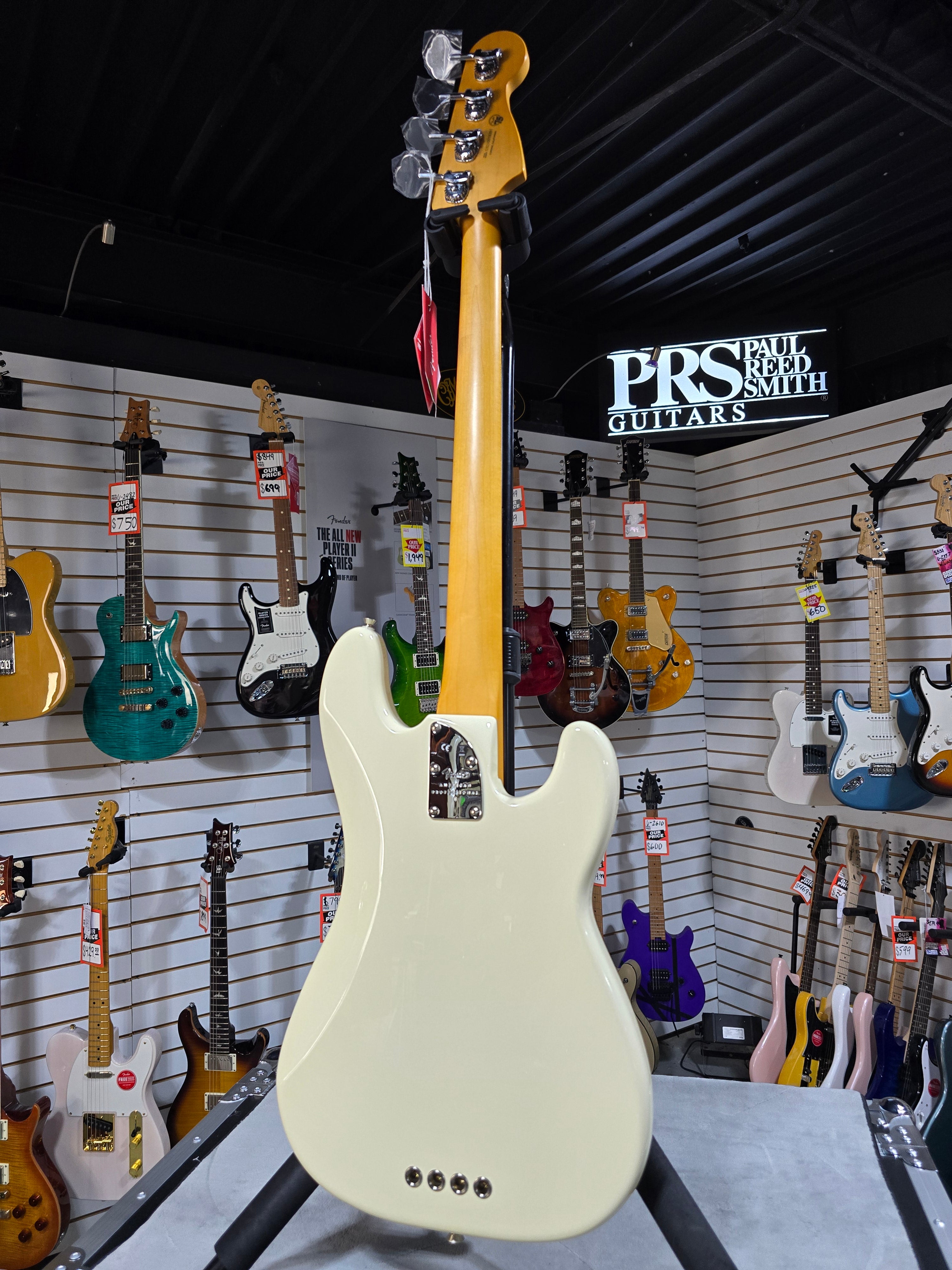 American Professional II Left-Handed Precision Bass - Olympic White w/Rosewood Fingerboard #281 GET PLEK'D!