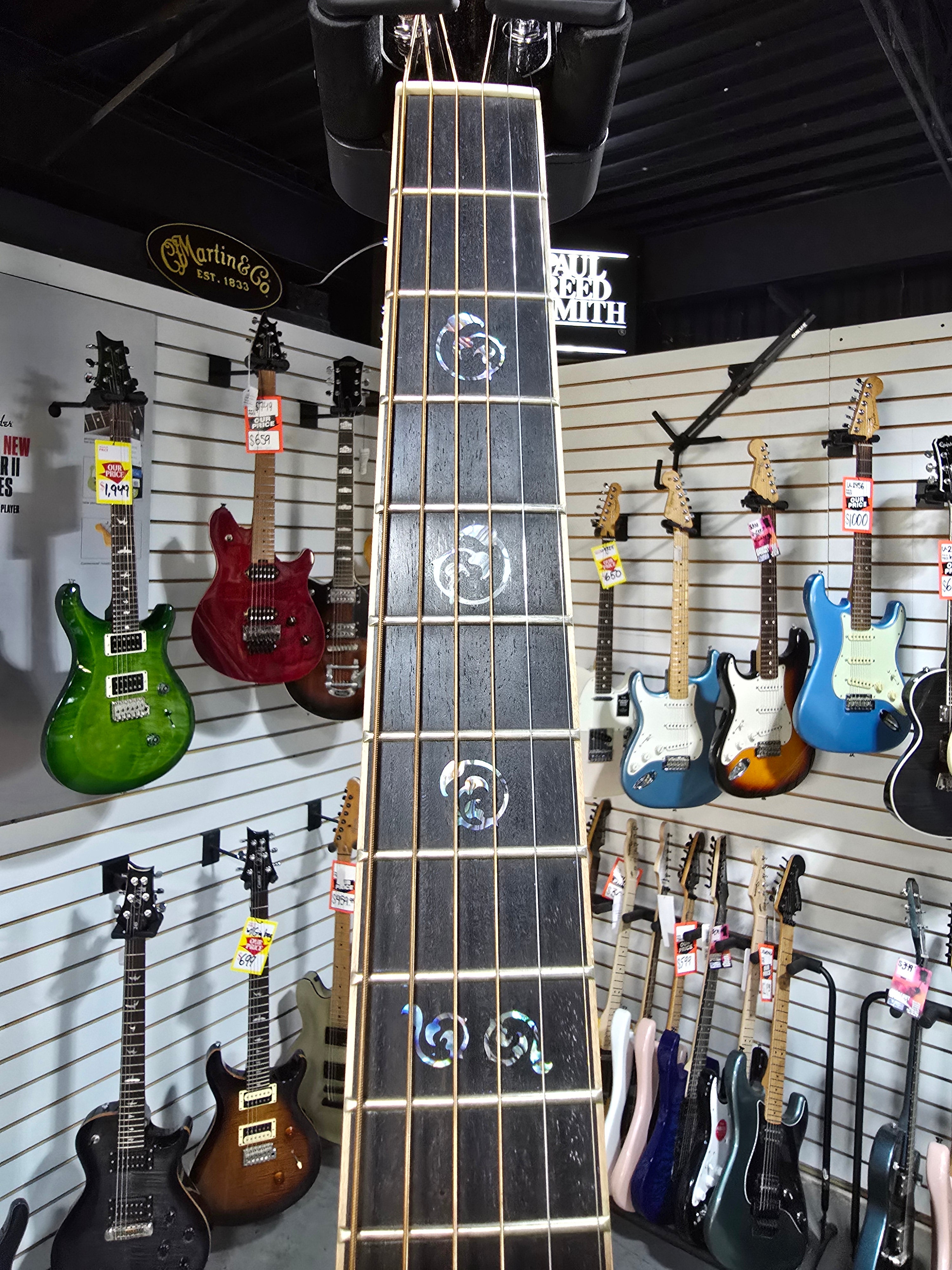 Larrivee OM-10 Acoustic Guitar - Natural - OHSC & PLEK*D