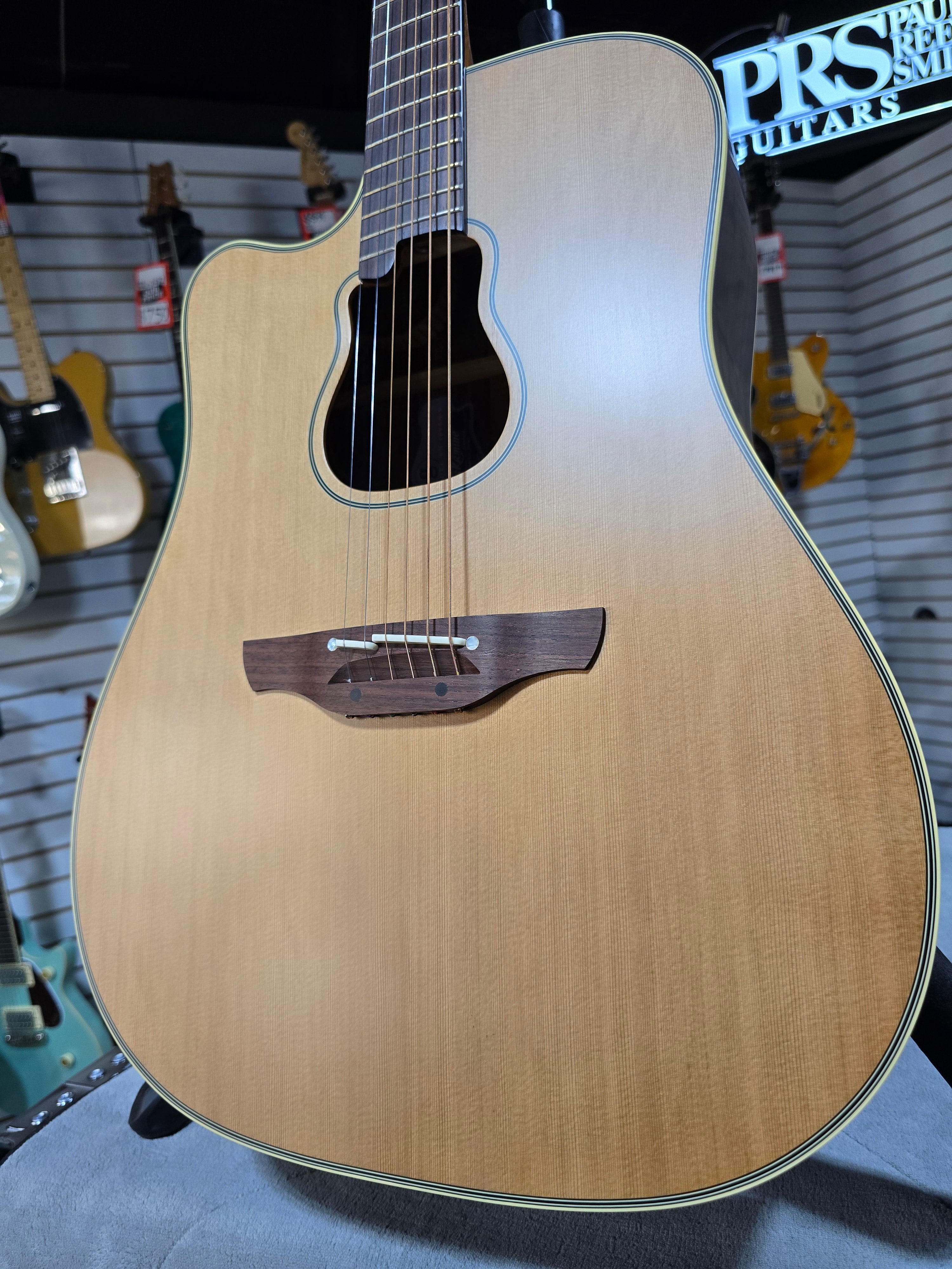 GB7C Garth Brooks Signature Acoustic-Electric Guitar Left-Handed - Natural #822 GET PLEK'D!