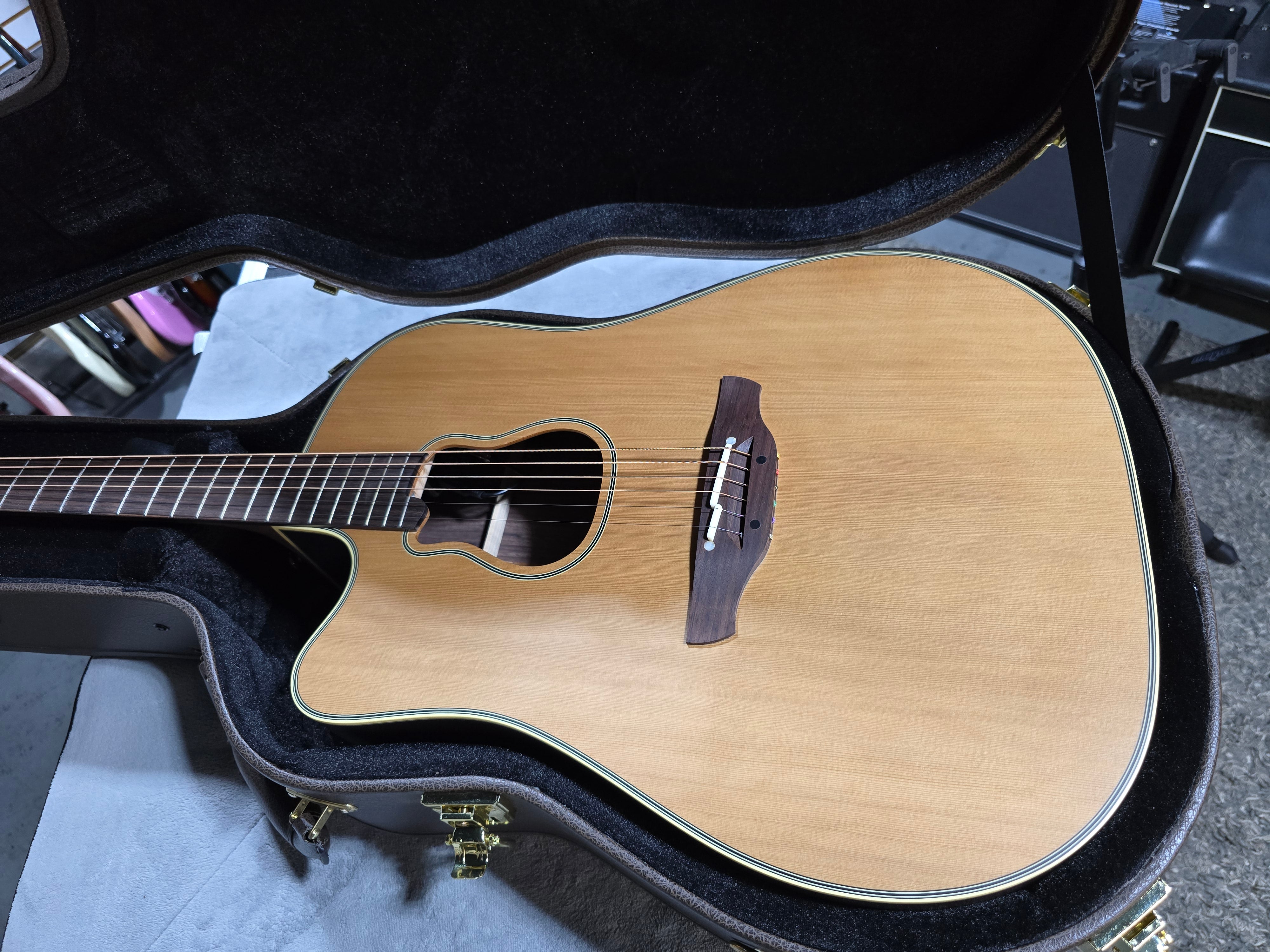 GB7C Garth Brooks Signature Acoustic-Electric Guitar Left-Handed - Natural #822 GET PLEK'D!