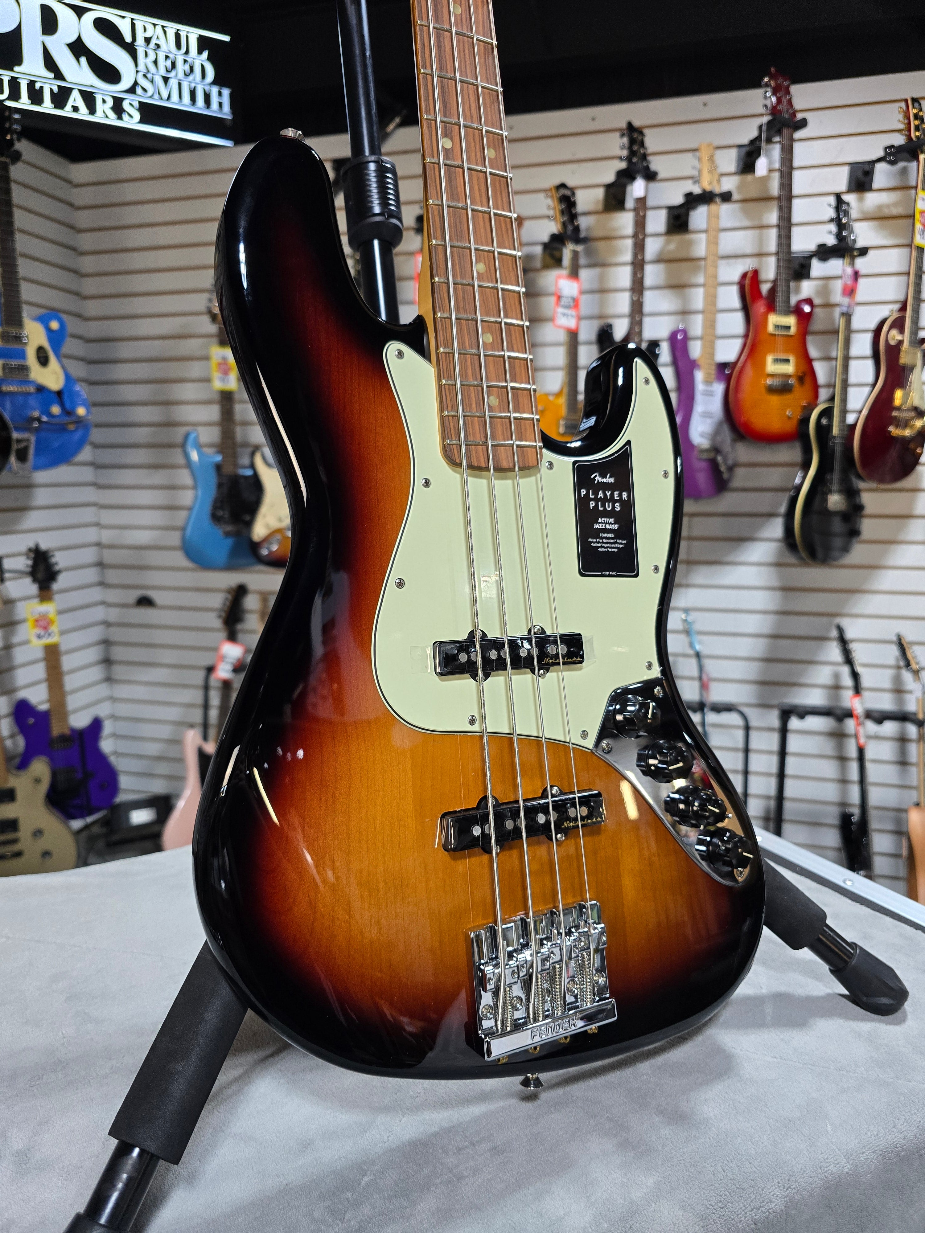 Fender Player Plus Active Jazz Bass - 3 Tone Sunburst w/ Gig Bag & PKEK*D #195