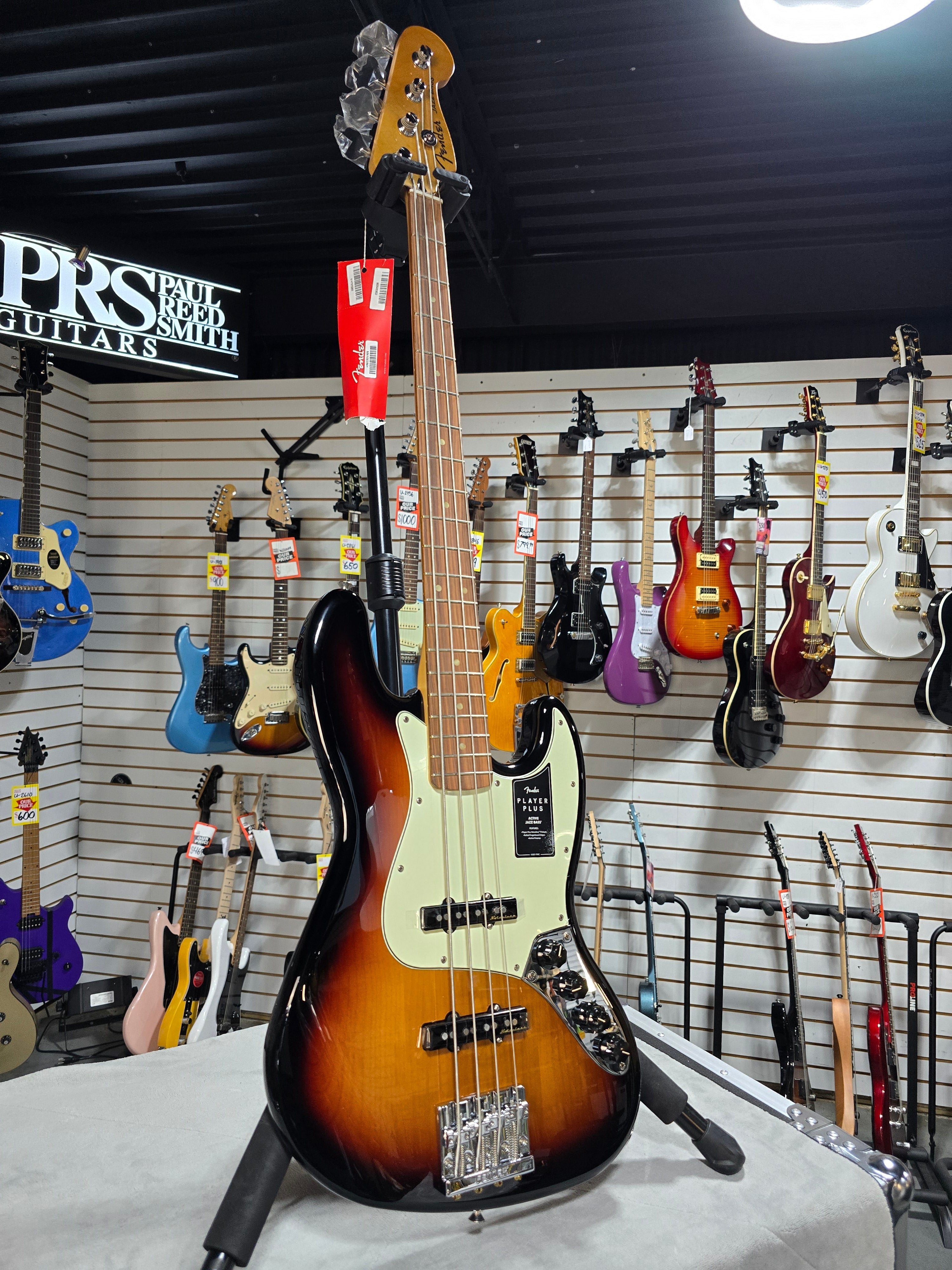 Fender Player Plus Active Jazz Bass - 3 Tone Sunburst w/ Gig Bag & PKEK*D #195