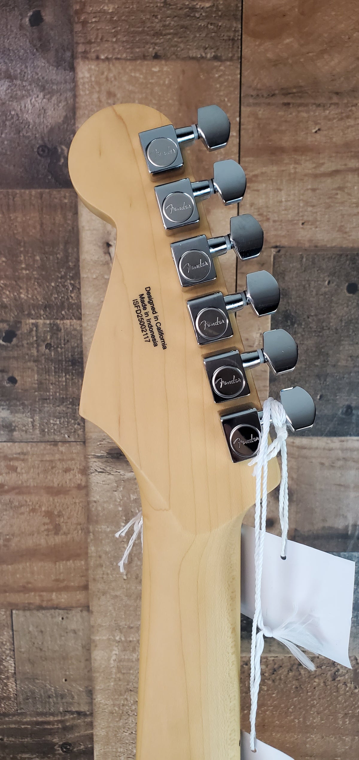 Fender Standard Stratocaster Candy Cola
