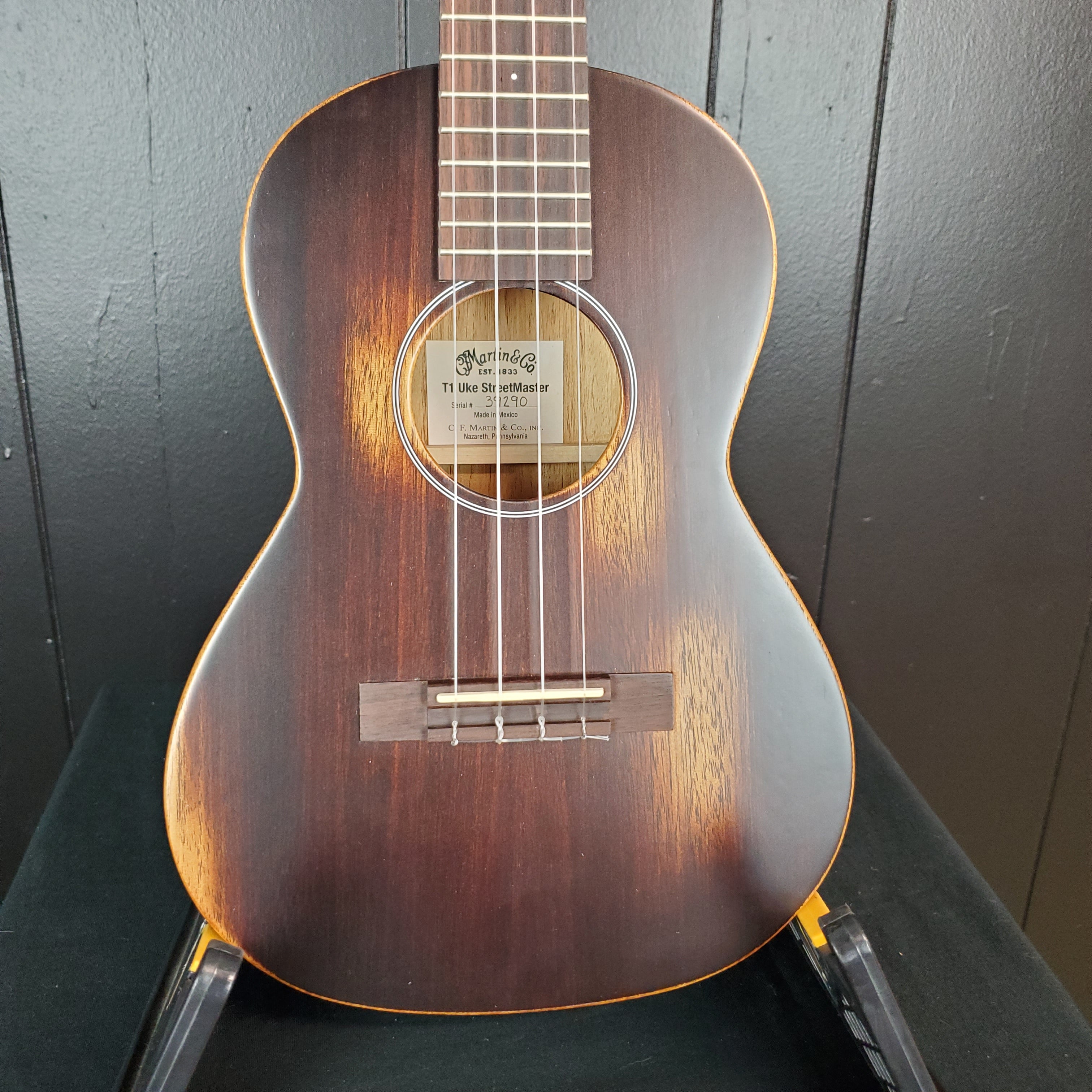 Martin T1 Ukulele StreetMaster - Natural- FREE SHIP