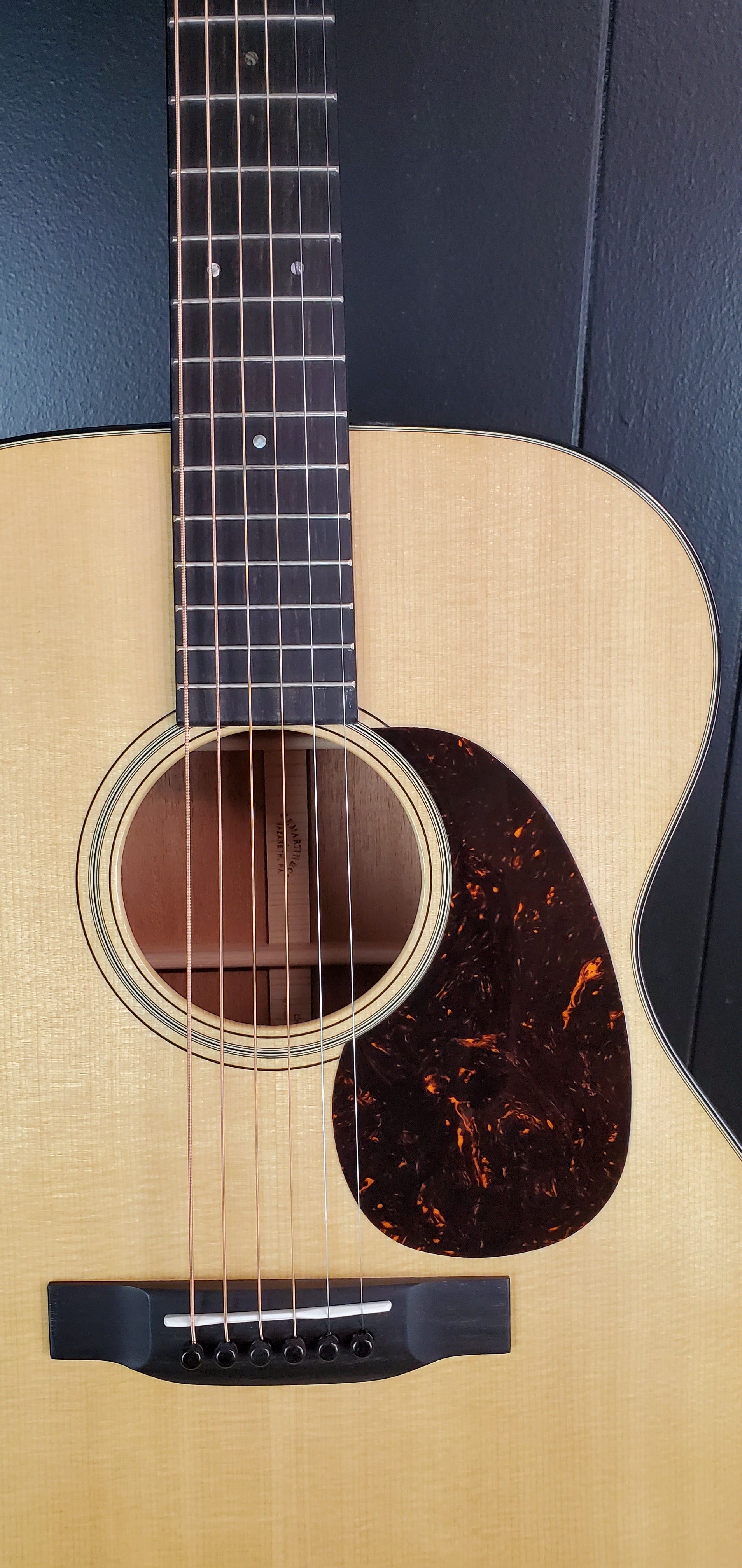 Martin 000-18 Standard Series Acoustic Guitar - Natural with Aging Toner- FREE SHIP 583