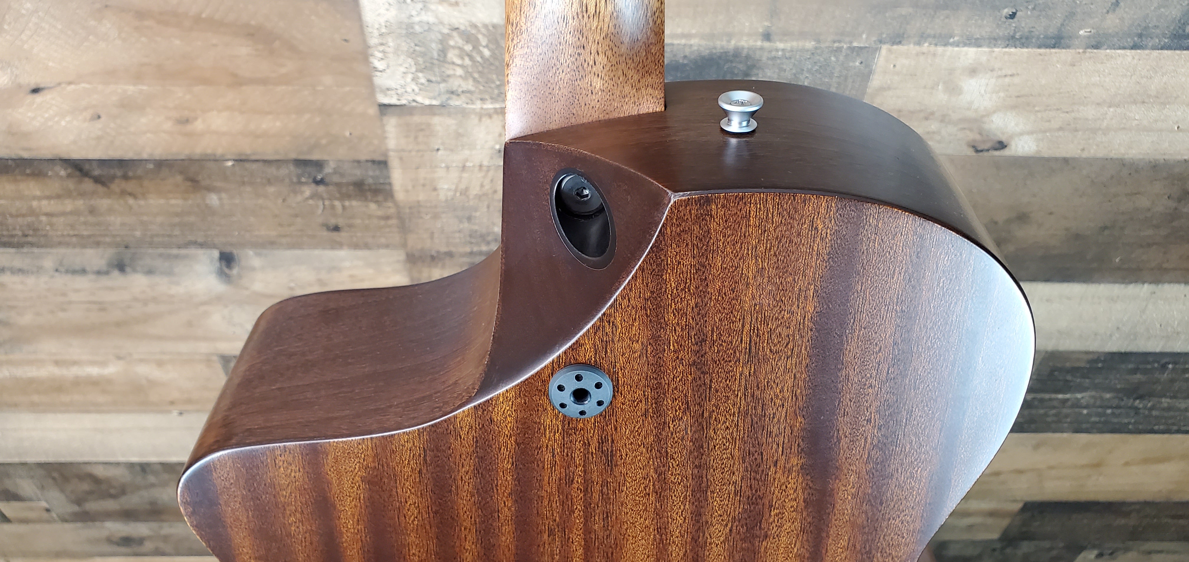 Martin Road Series SC-10E Modern, Sapele Satin Natural, #585