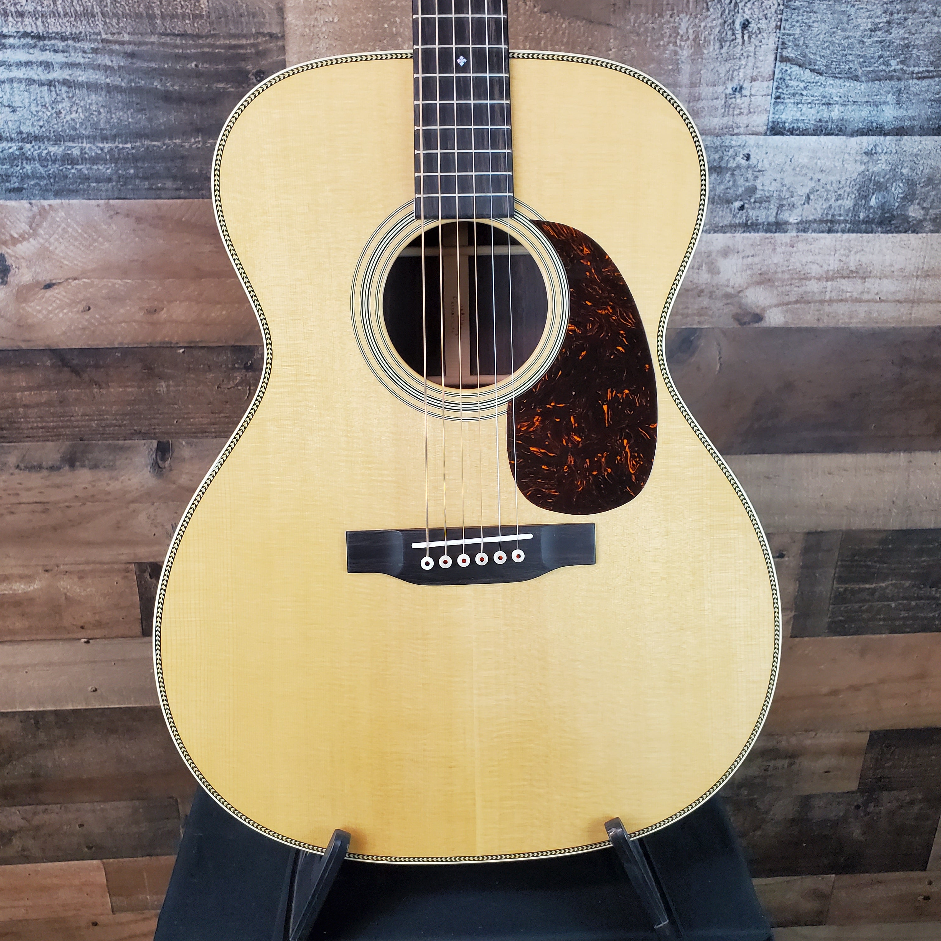 Martin 000-28 Standard Series, Natural Aging Toner, Free Ship, #044