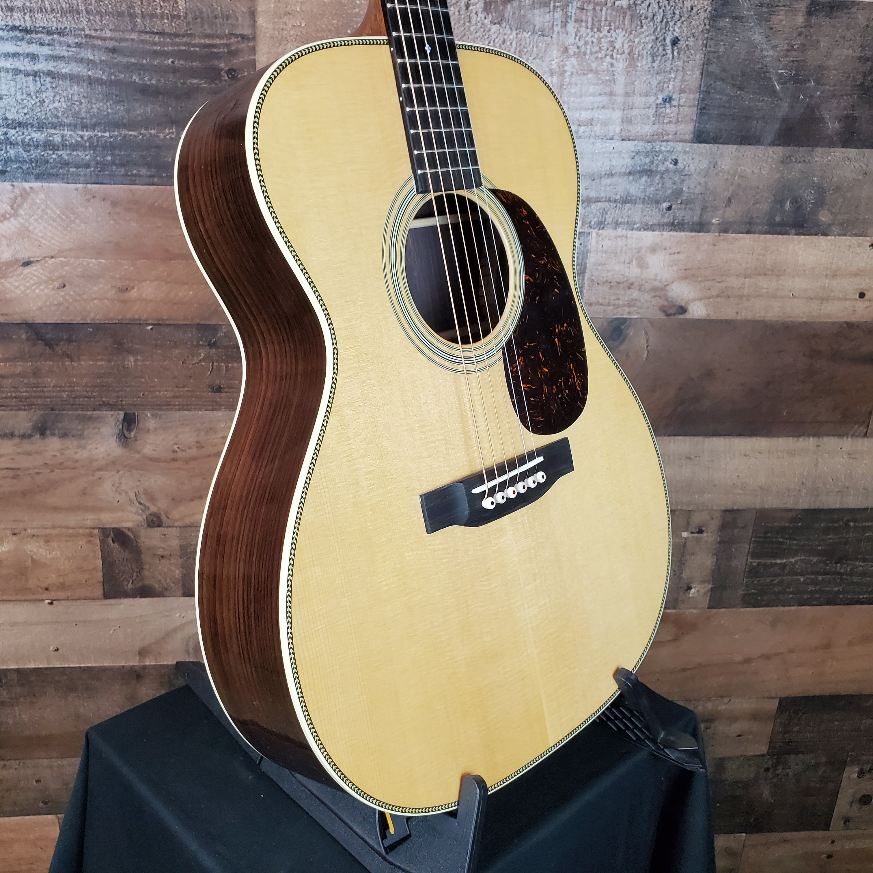 Martin 000-28 Standard Series, Natural Aging Toner, Free Ship, #044